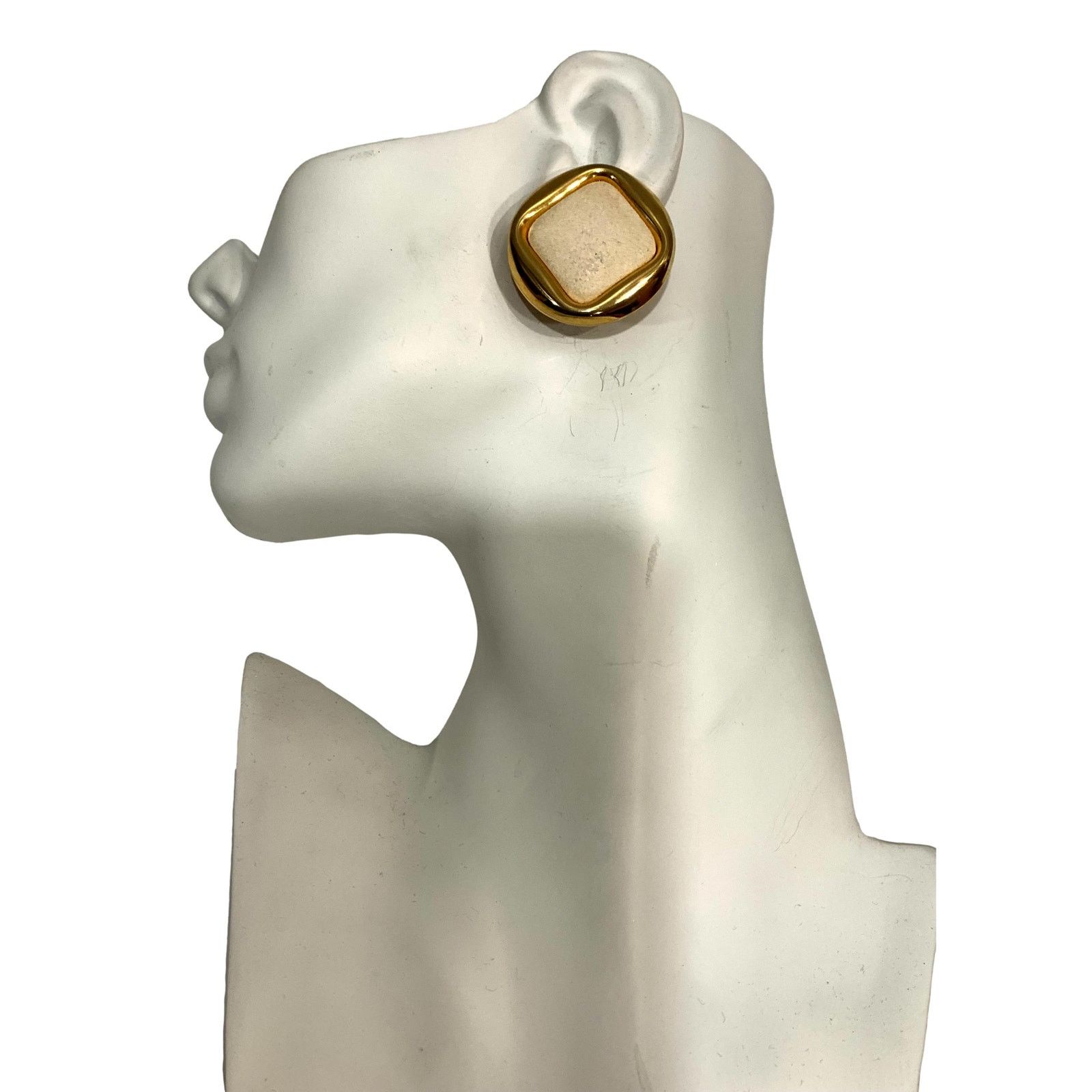 Vintage 80s Gold & Cream Suede Oversized Clip On Earrings | Mod 1.5" Size ONE SIZE - 6 Thumbnail