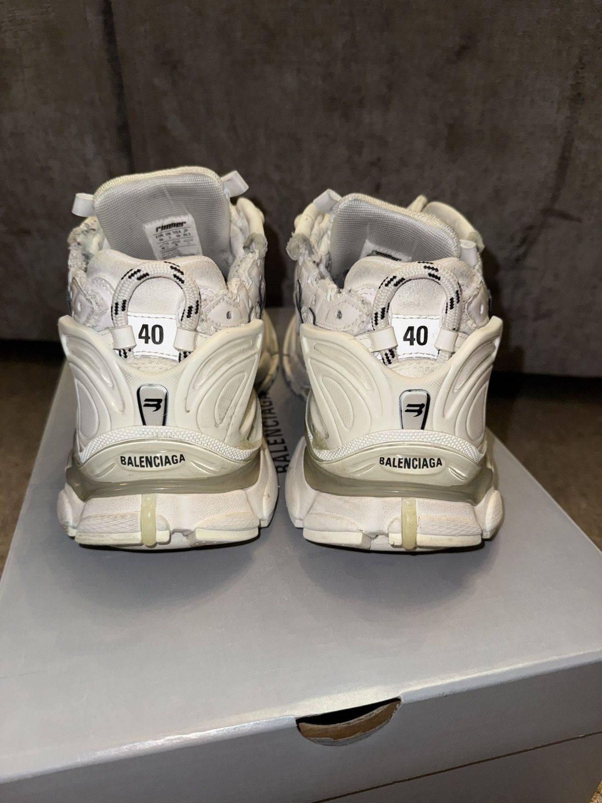 Balenciaga Balenciga runner white size us 8 Size US 8 / EU 41 - 4 Thumbnail