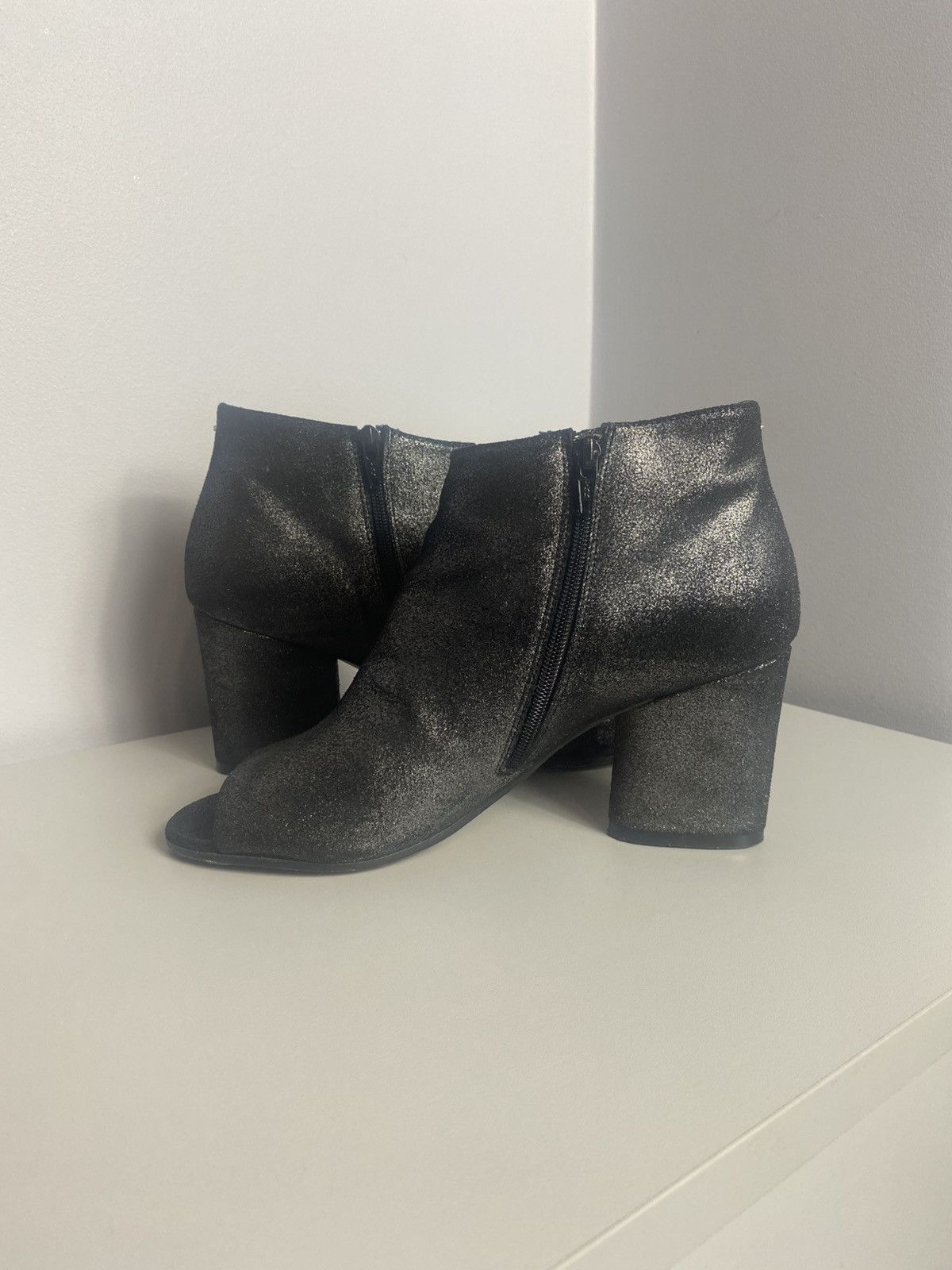 Maison Margiela ⚡️Quick Sale ⚡️Leather Maison Margiela open toes filter heel Size US 7 / IT 37 - 6 Thumbnail