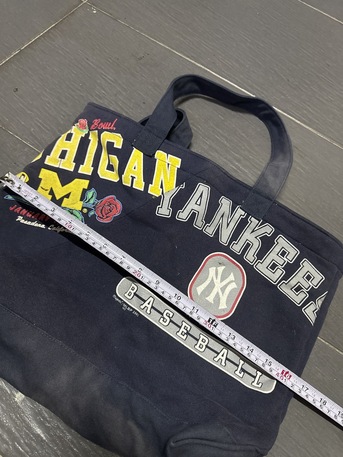 New York Yankees vintage 2001 Majestic NY YANKEES rose bowl tote bag Size ONE SIZE - 5 Thumbnail
