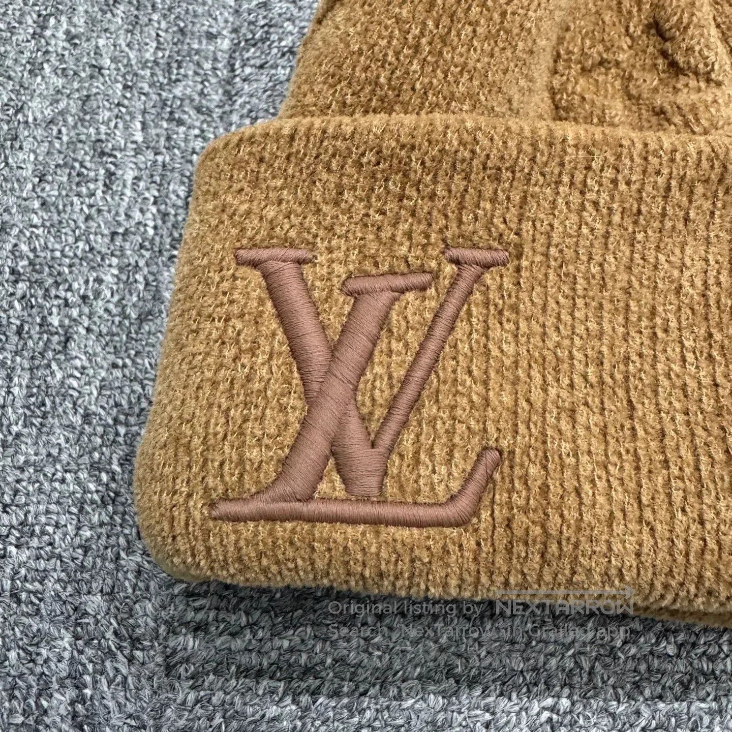 Louis Vuitton louis vuitton brown knit beanie hat. Size ONE SIZE - 2 Thumbnail