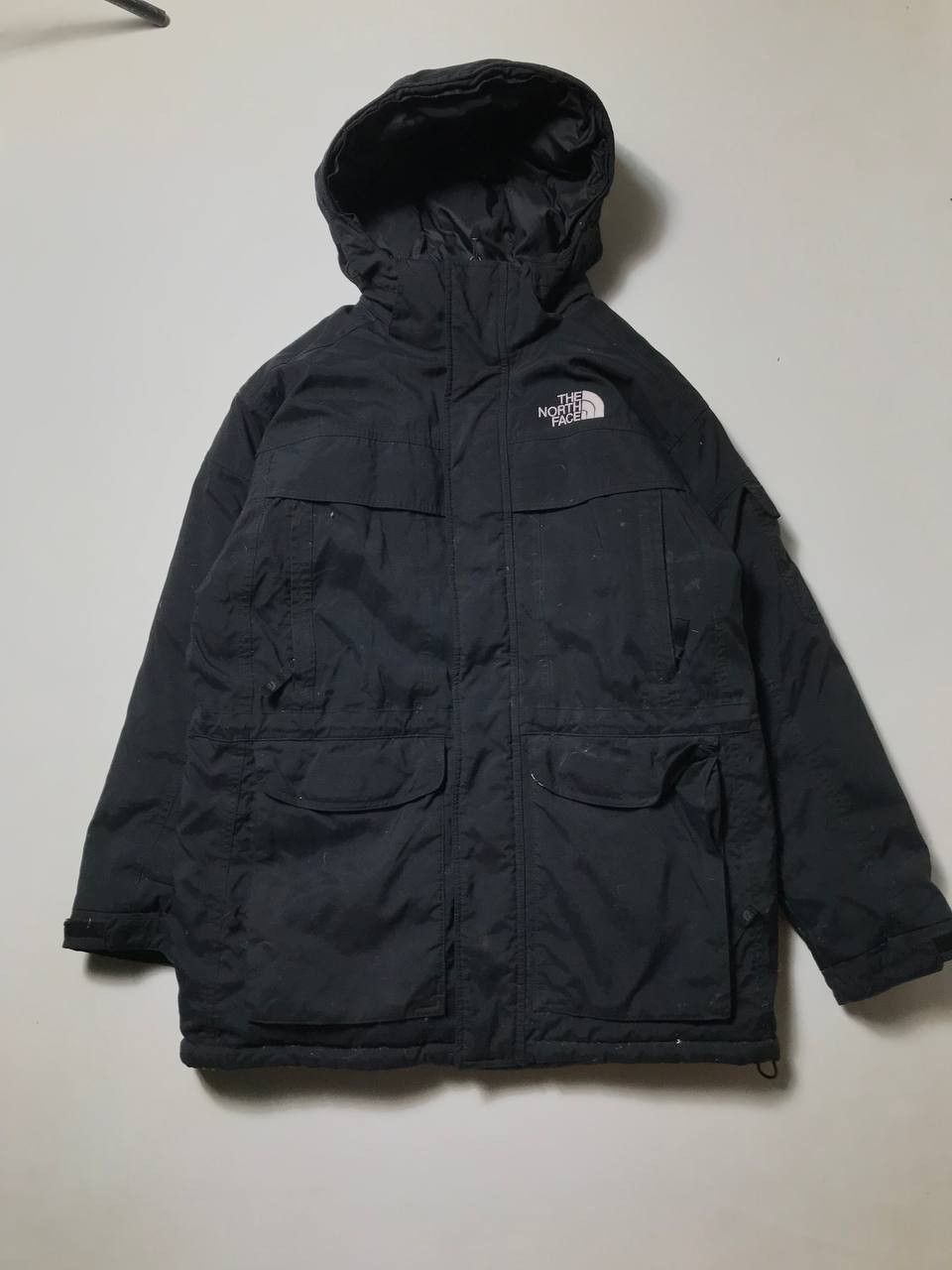 image of The North Face Mcmurdo Hyvent Vintage Parka in Black, Men's (Size Medium)
