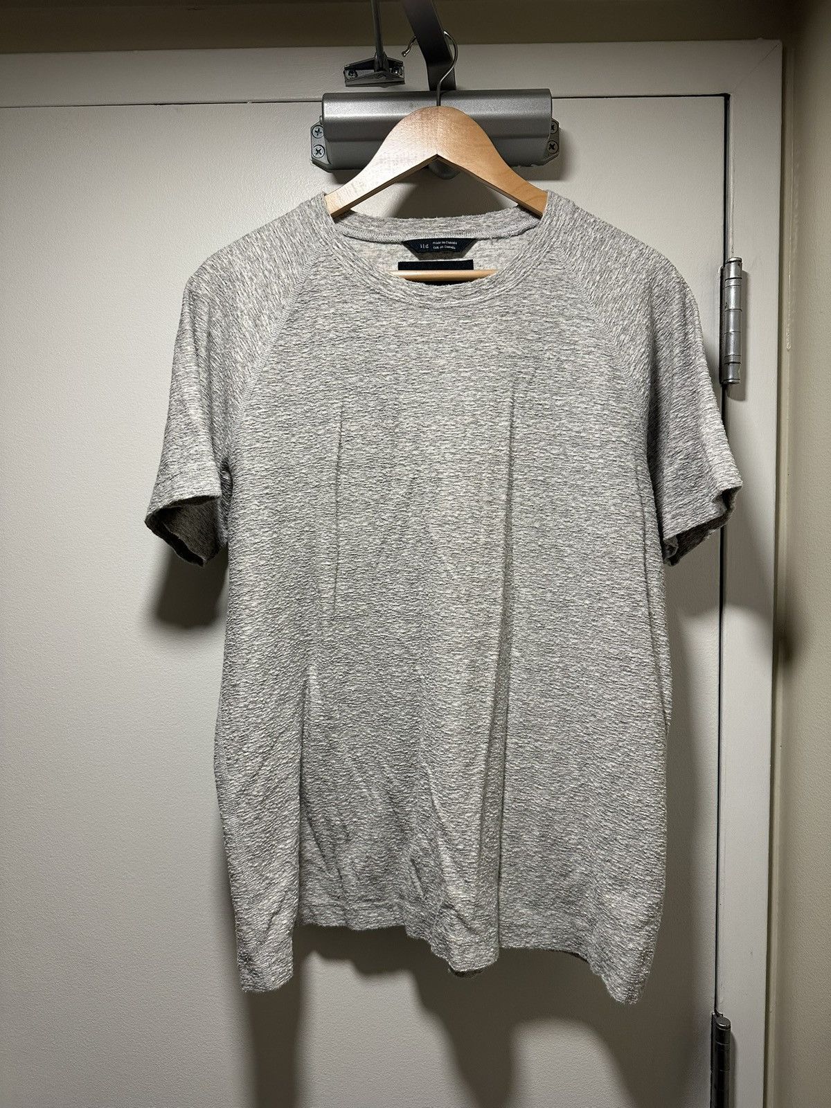 Wings + Horns Loop Knot Short Sleeve T-Shirt Size US L / EU 52-54 / 3 - 3 Thumbnail