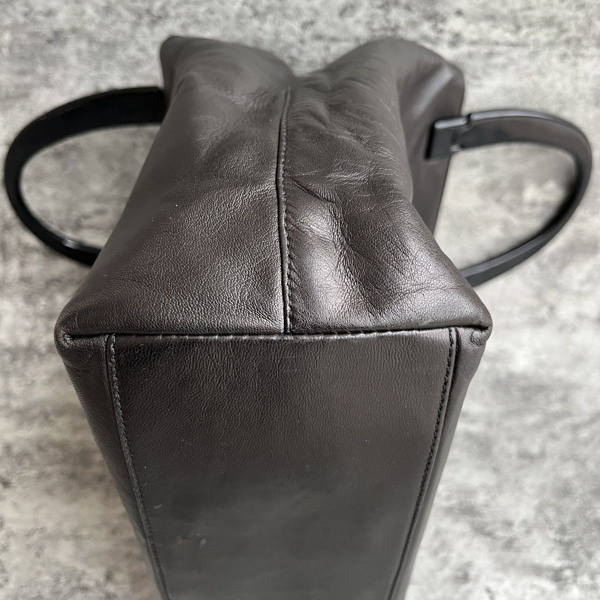 Prada Vintage Prada Iconic Nappa Leather Top Hand-Bag Size ONE SIZE - 12 Thumbnail