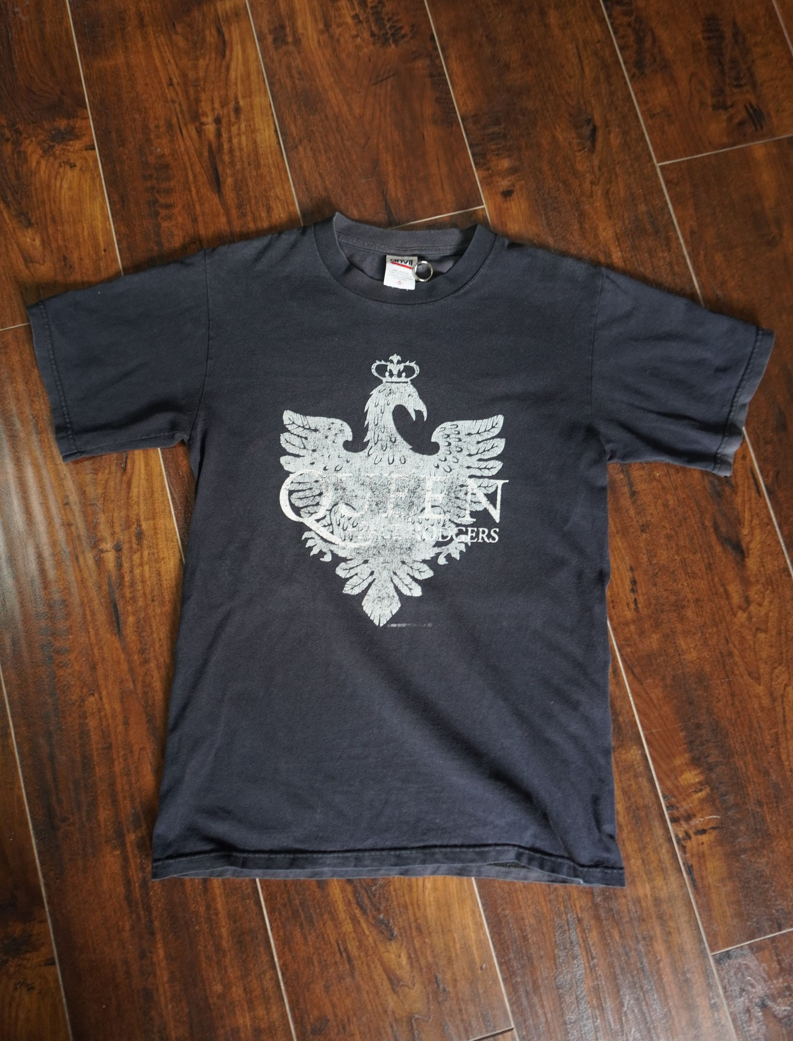 Band Tees Vintage Y2K Queen Paul Rodgers Distressed T-Shirt 2006 S Size S / US 4 / IT 40 - 1 Thumbnail