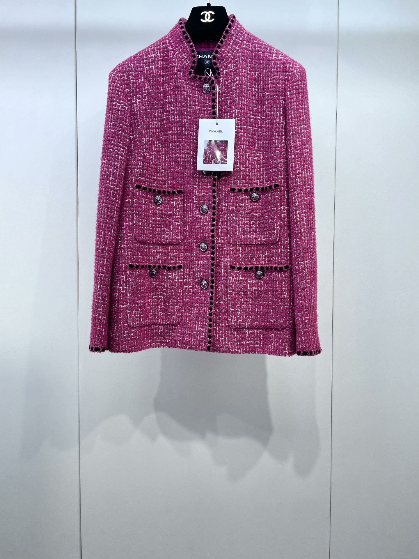 Chanel Chanel 22B Pink Tweed Stand Collar Jacket Size XS / US 0-2 / IT 36-38 - 1 Thumbnail