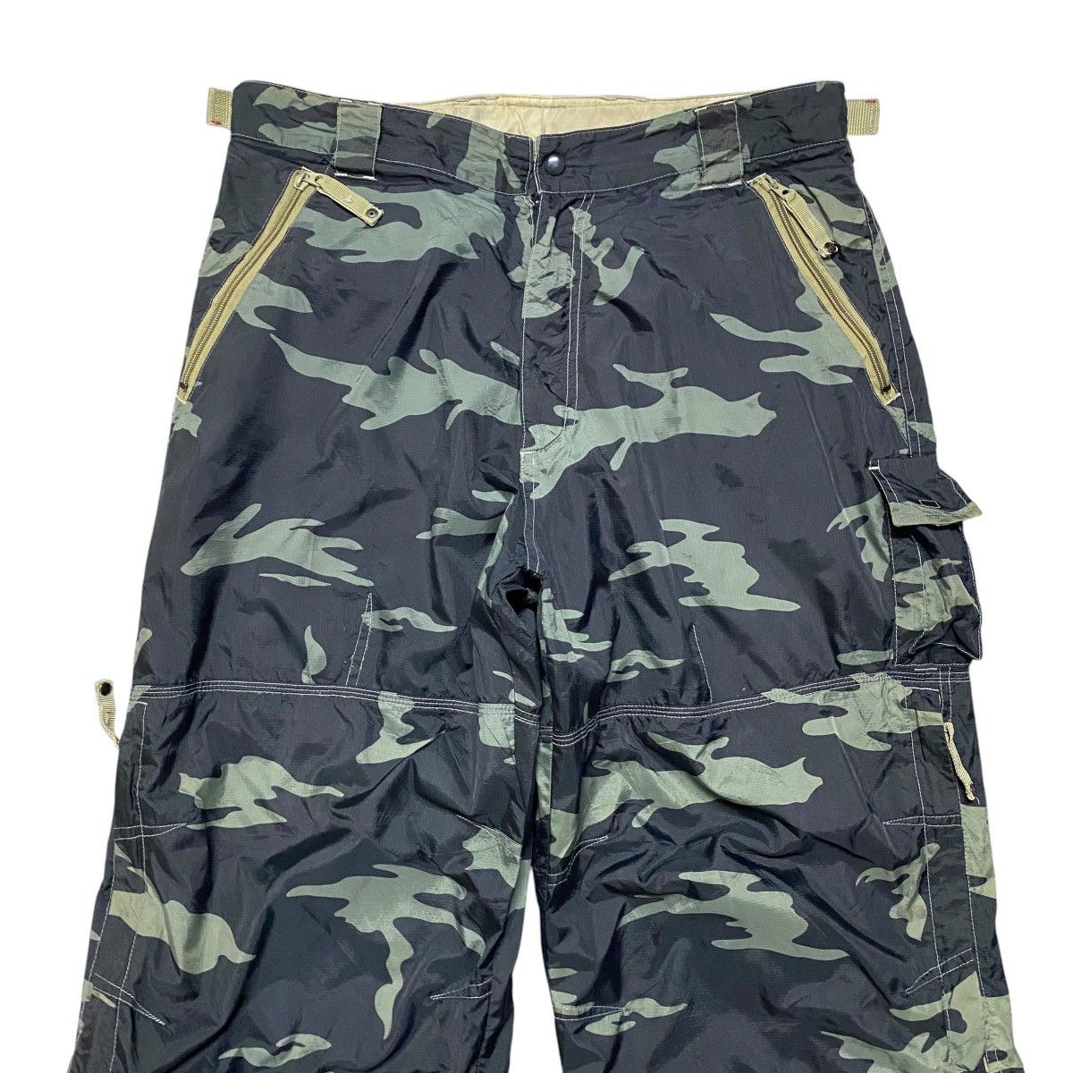 Vintage Vintage Y2K HOBO DENIM Nylon Camo Cargo Track Pants Size US 34 / EU 50 - 3 Thumbnail