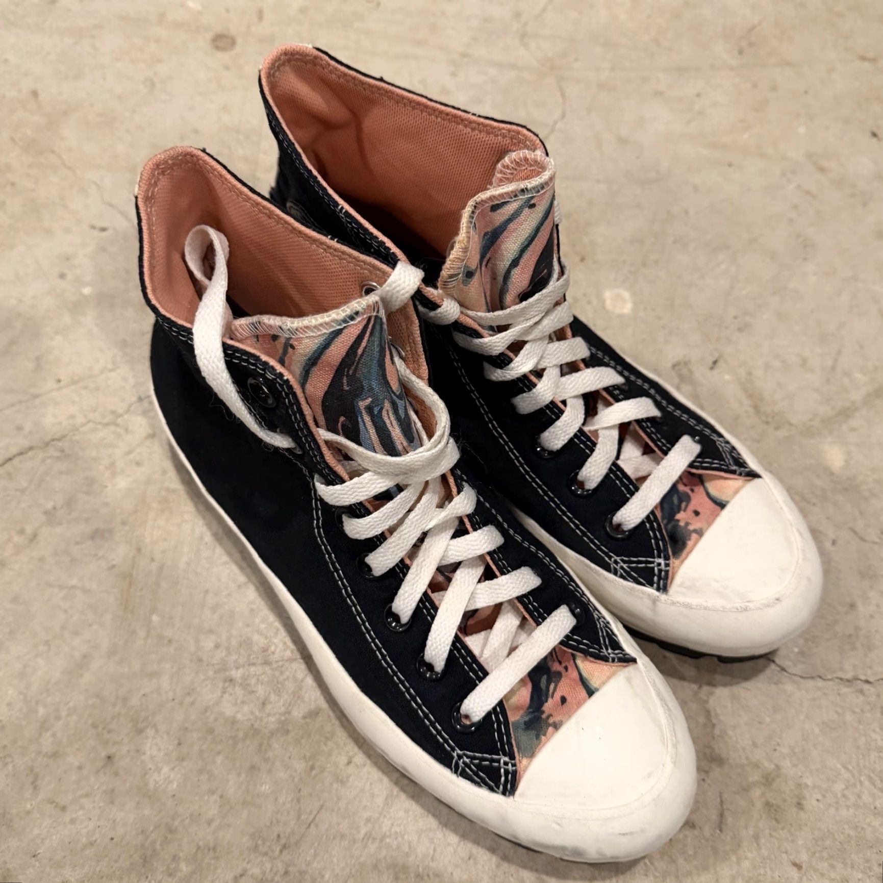 Converse Converse Chuck Taylor All Star Lugged Hi Top By You Sneakers 571211C Size 9 Black Mens High Top Shoe Size US M / EU 48-50 / 2 - 2 Thumbnail