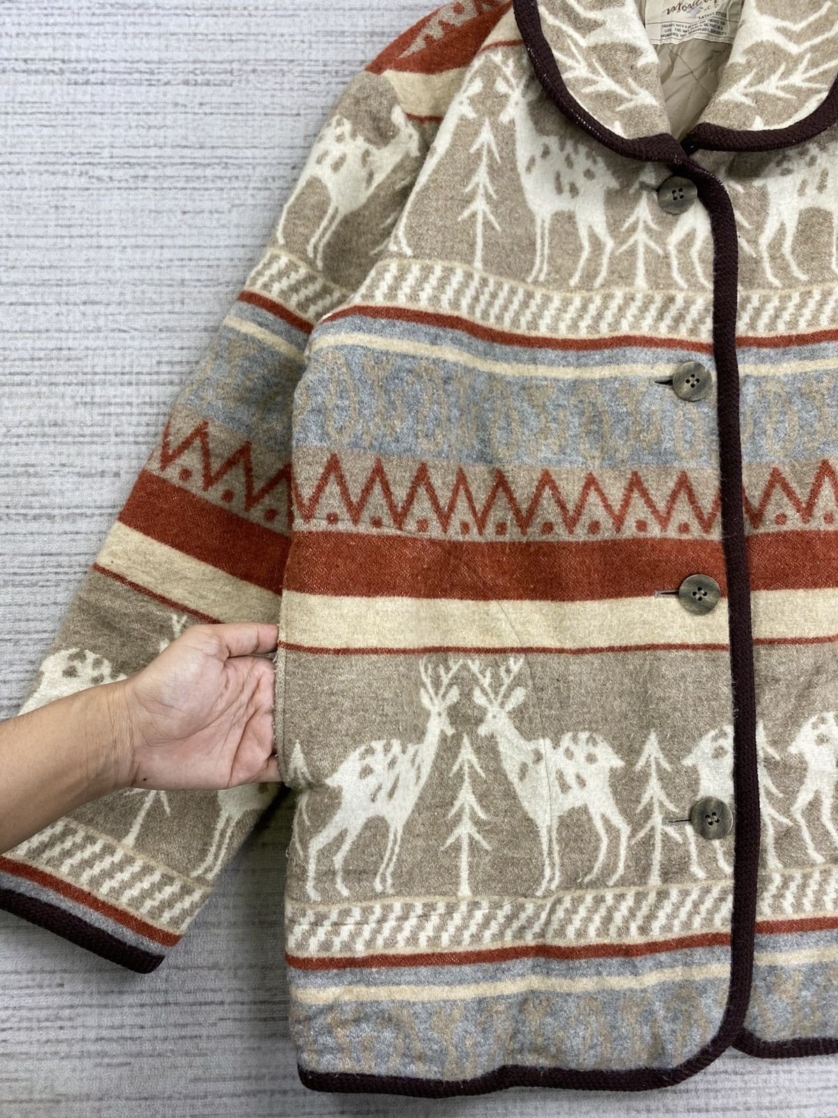 Japanese Brand × Vintage Vintage More Up Aztec Animal Design Full Printed Wool Jacket Size US M / EU 48-50 / 2 - 7 Thumbnail