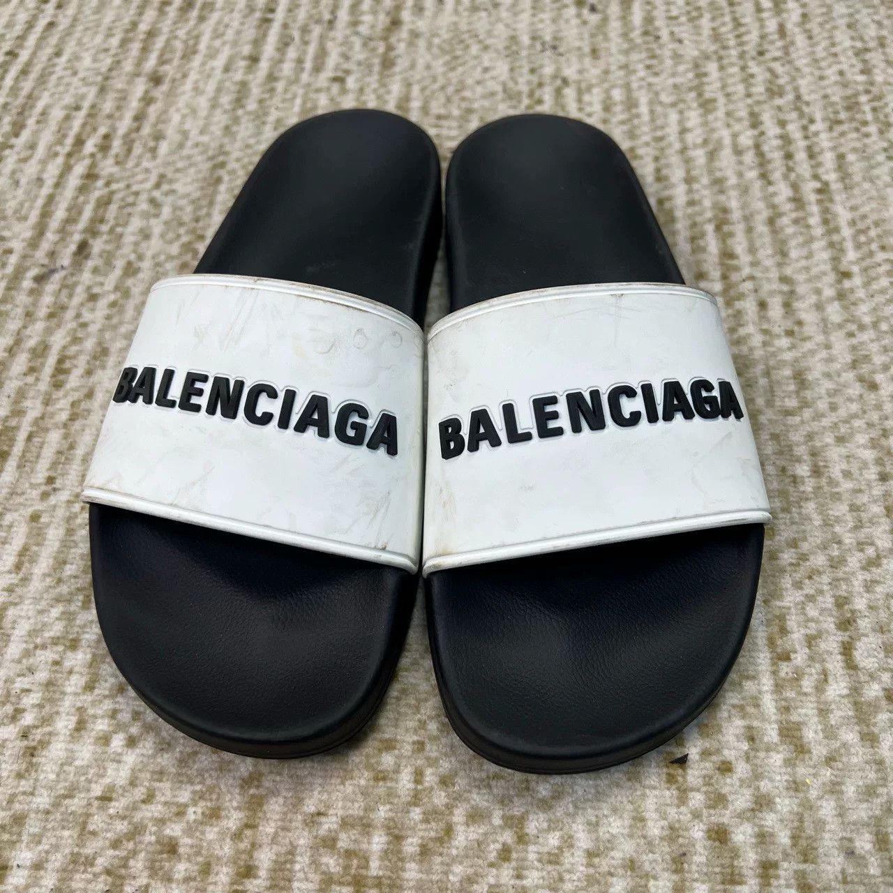 Balenciaga Balenciaga Slide Sandals Size 40 Size US 7 / EU 40 - 1 Thumbnail