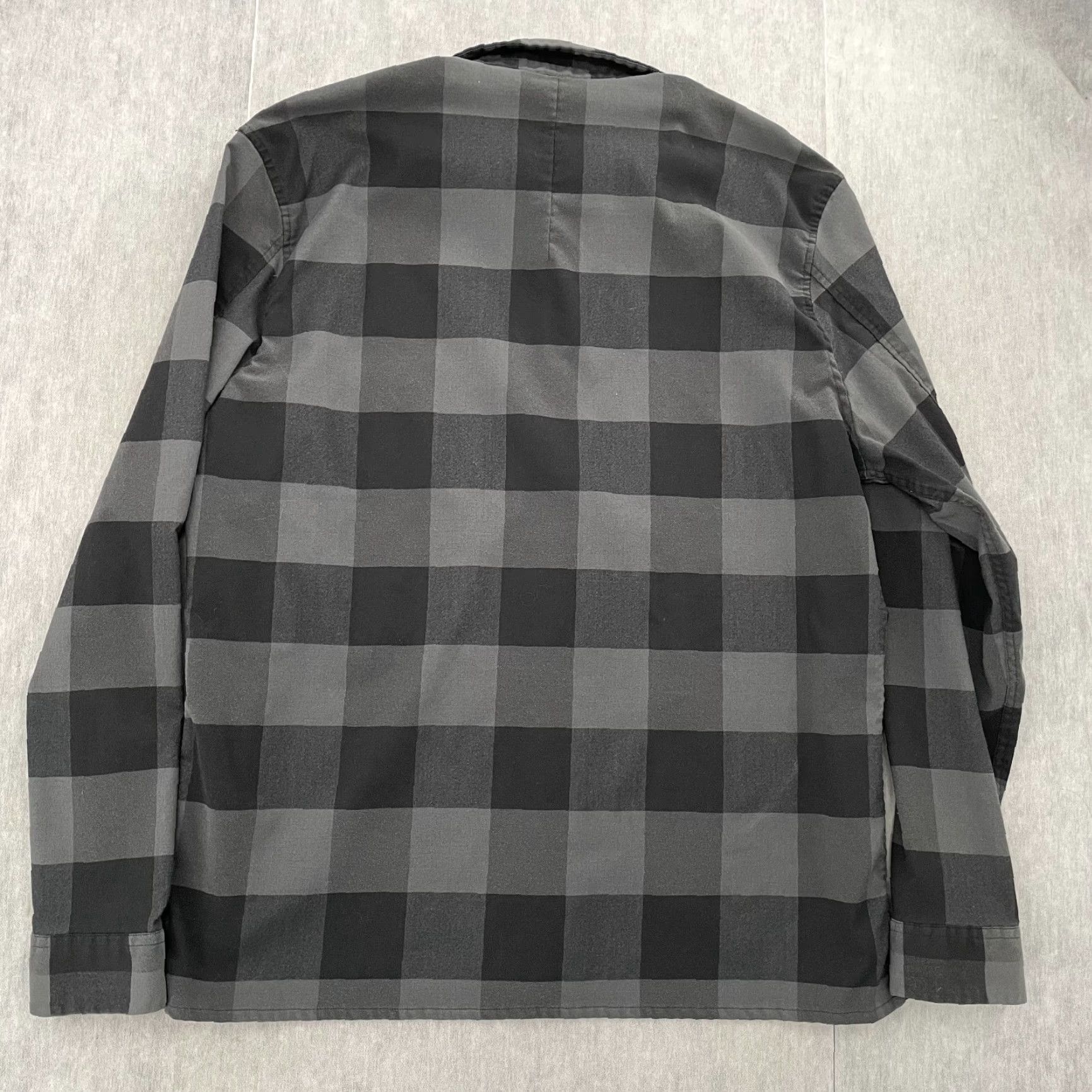 Lululemon Lululemon Masons Peak Flannel Shirt Adult 2XL Black Gray Buffalo Plaid Mens XXL Shirt Men 2XL Flannel Plaid Casual City Outdoor All Seasons Size US XXL / EU 58 / 5 - 4 Thumbnail