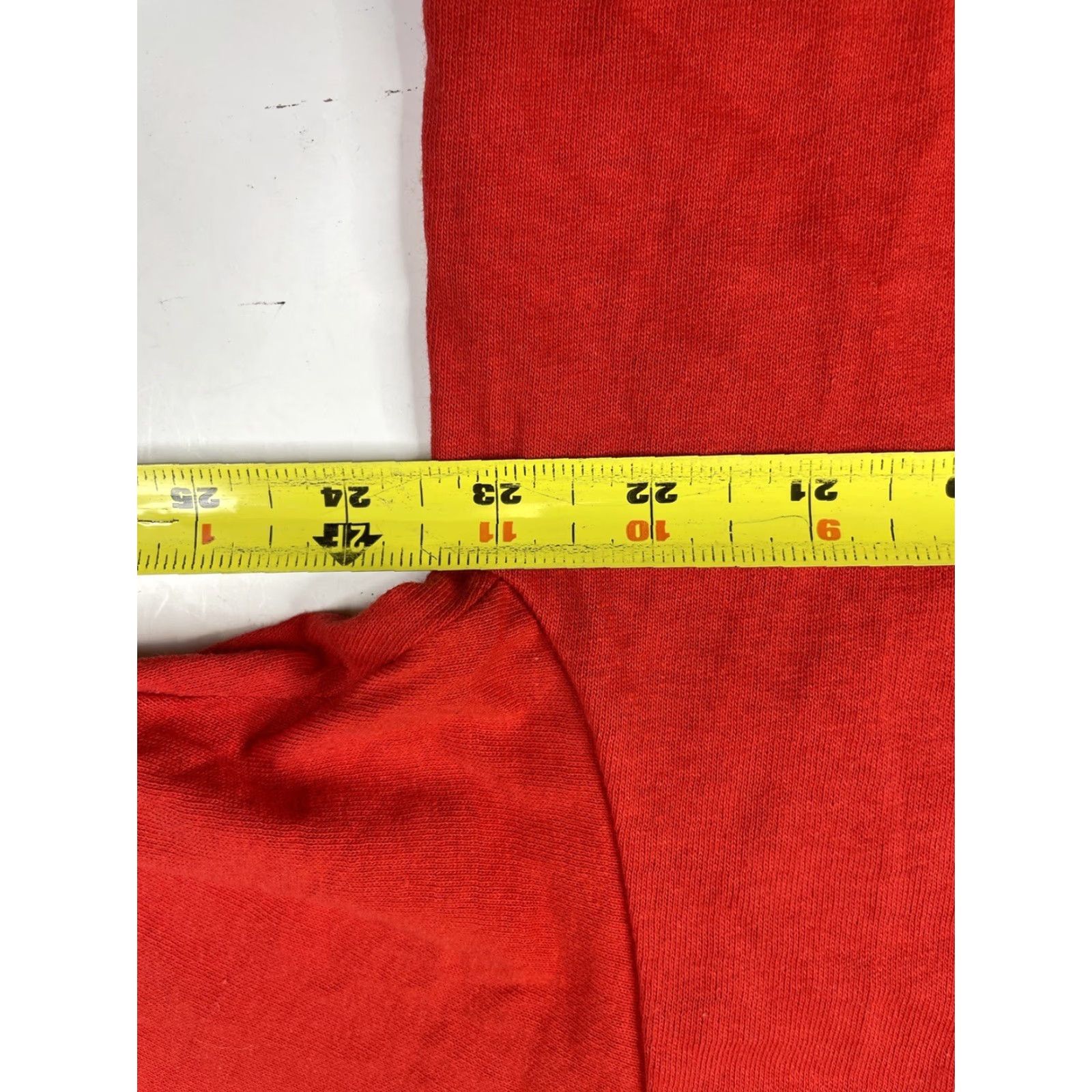 Gildan Travis Kelce Kansas City Chiefs T Shirt XL Red Unisex Adults Short Sleeve Sports 交流 Size US XL / EU 56 / 4 - 5 Thumbnail