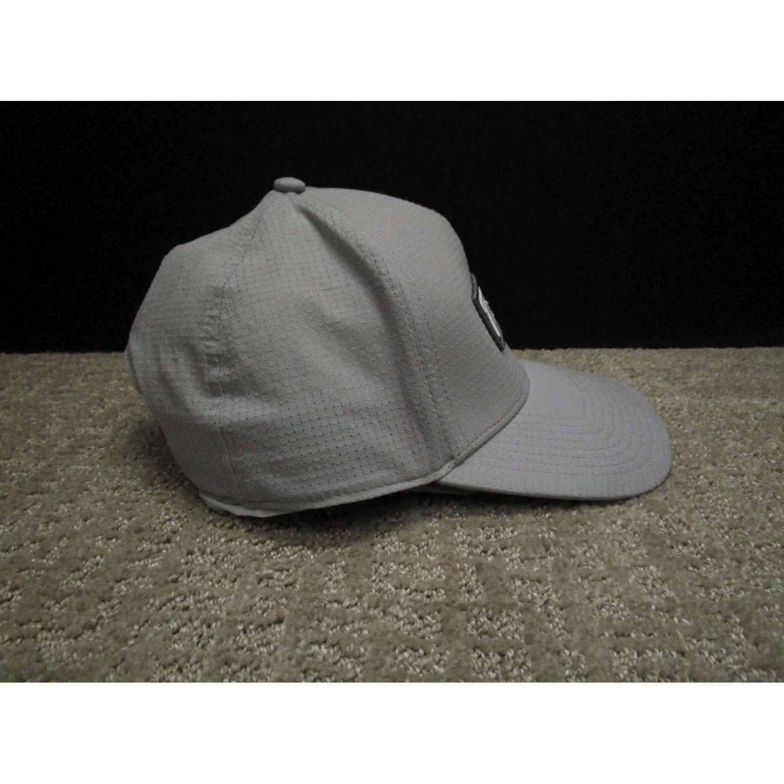 Titleist Titleist Cap Hat Snap Back Men Adjustable Gray Performance Lightweight Golfing Size ONE SIZE - 4 Thumbnail