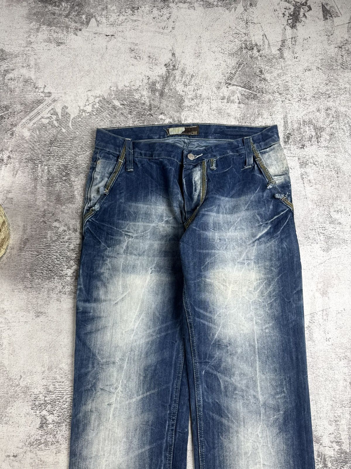 Armani Armani Vintage Faded 33/33 Blue Hip Hop Rap Distressed Jeans Pants Trousers Size US 33 - 15 Thumbnail