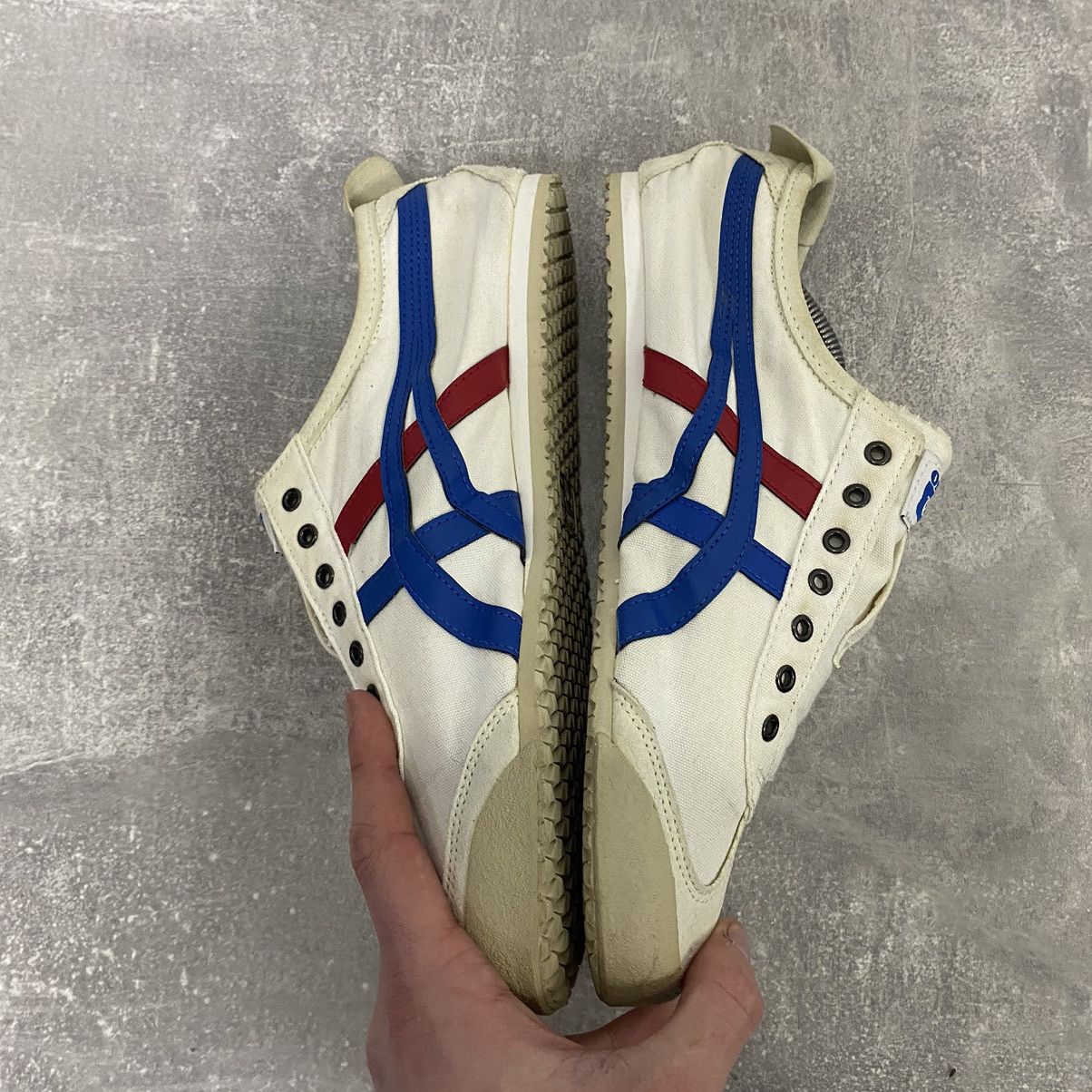 Asics ASICS Onitsuka Tiger Mexico 66 Sneakers Size US 9 / EU 42 - 6 Thumbnail