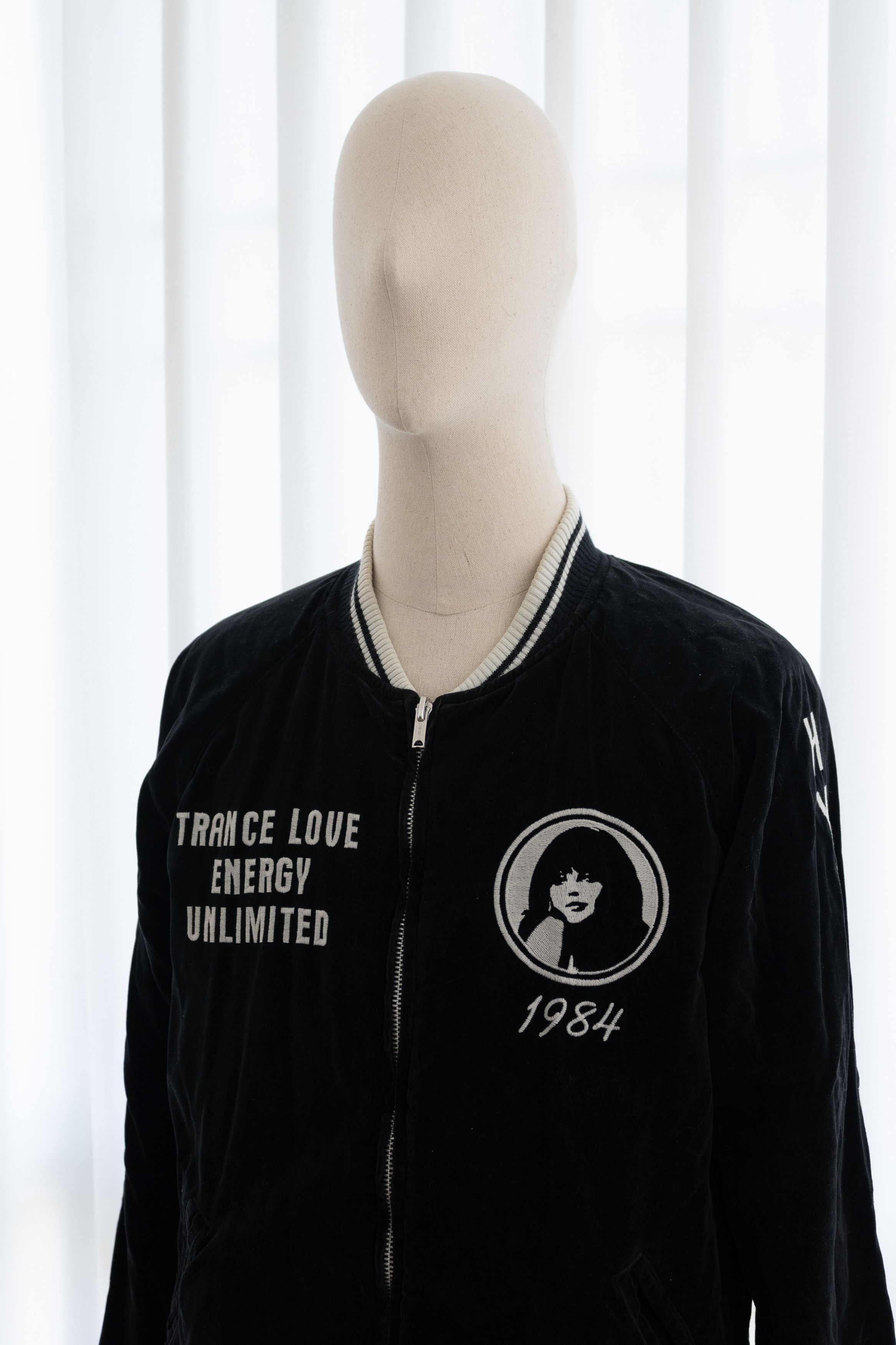 Hysteric Glamour Hysteric Glamour Reversible Velour Sukajan Jacket Size US M / EU 48-50 / 2 - 3 Thumbnail