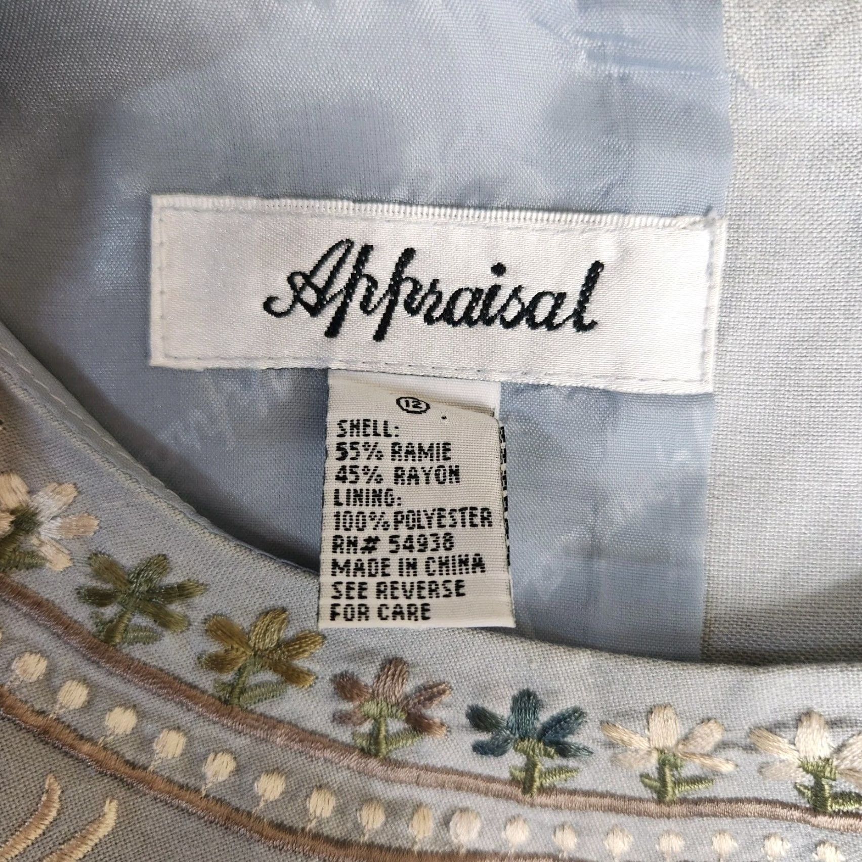 Vintage VINTAGE Appraisal Womens Vest 12 Light Blue Floral Embroidered Button-Back Size XL / US 12-14 / IT 48-50 - 5 Thumbnail
