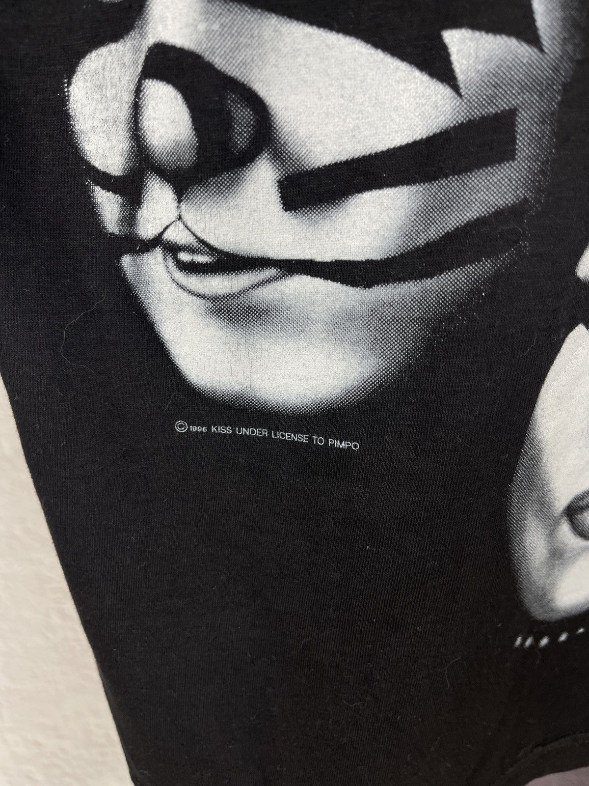 Band Tees Vintage Kiss 1996 Merch T-shirt Double Side Alive Pimpo Size US S / EU 44-46 / 1 - 10 Thumbnail