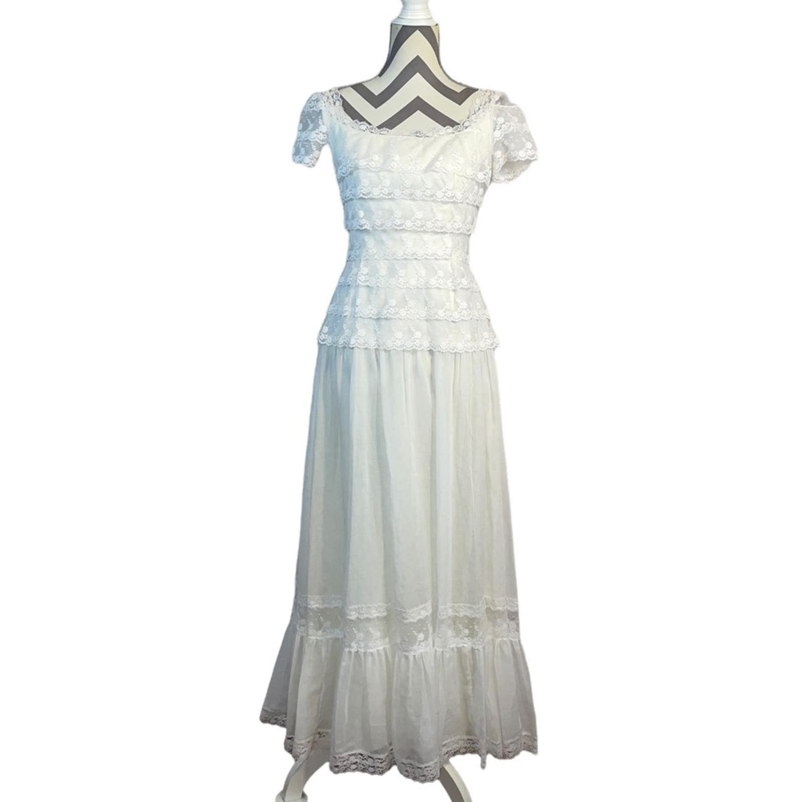 image of Vintage House Of Bianchi Neiman Marcus Prairie Lace Dress Xs in White, Women's