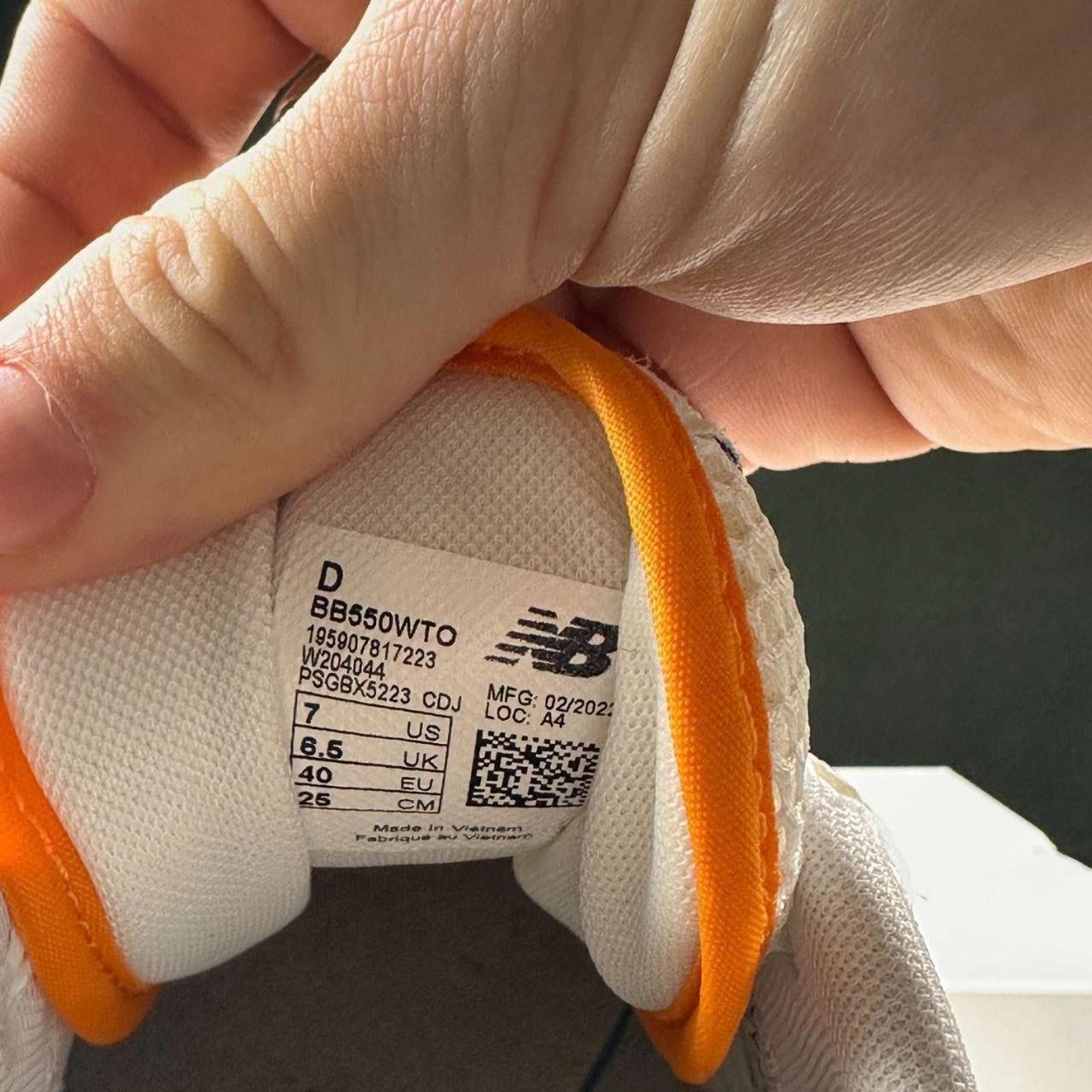 New Balance New Balance 550 “White / Team Orange” — US 7.5 Size US 8 / EU 41 - 4 Thumbnail