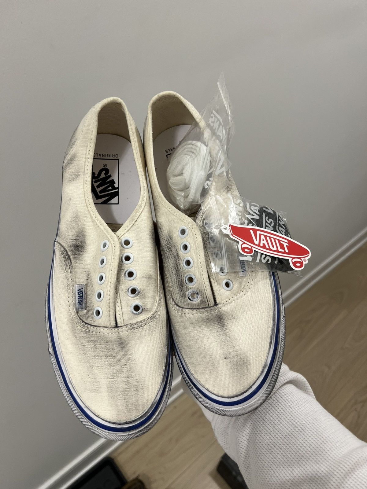 Vans Vans UA OG Authentic LX NP Size US 9 / EU 42 - 3 Thumbnail