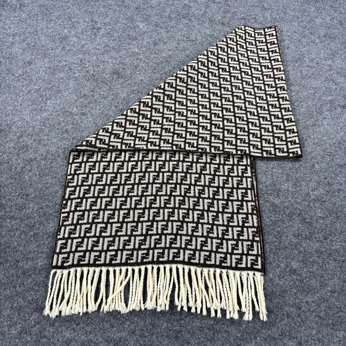 Fendi × Vintage Fendi Scarf # D730 # Muffler # Neckwear Size ONE SIZE - 9 Thumbnail
