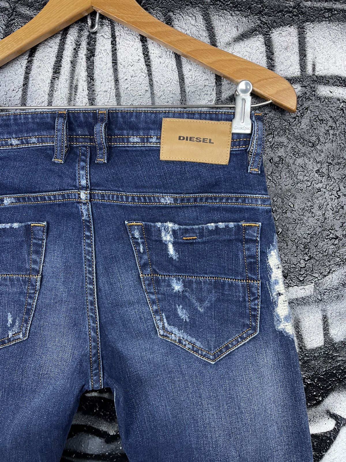 Diesel Diesel Thommer Distressed Slim Jeans Men’s Size W28 L30 Size US 28 / EU 44 - 10 Thumbnail