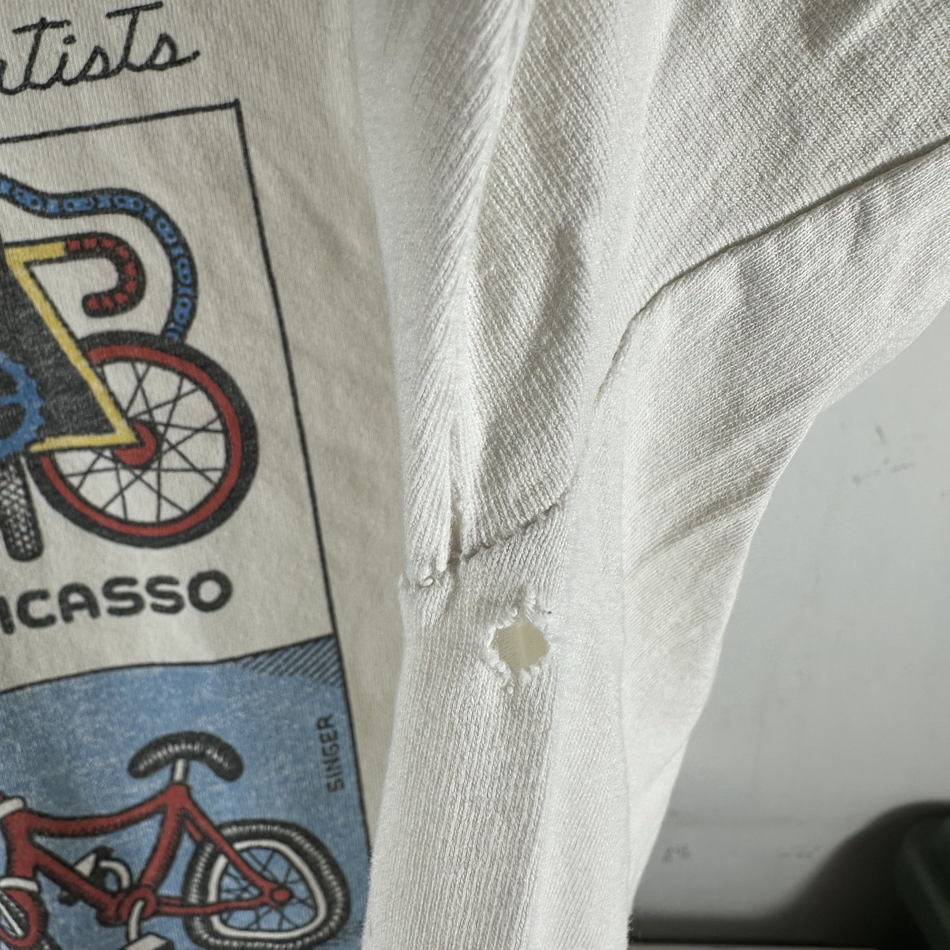 Vintage 90s Bicycle Famous Artists Seurat Picasso Duchamp Dali Tee Size US L / EU 52-54 / 3 - 7 Thumbnail