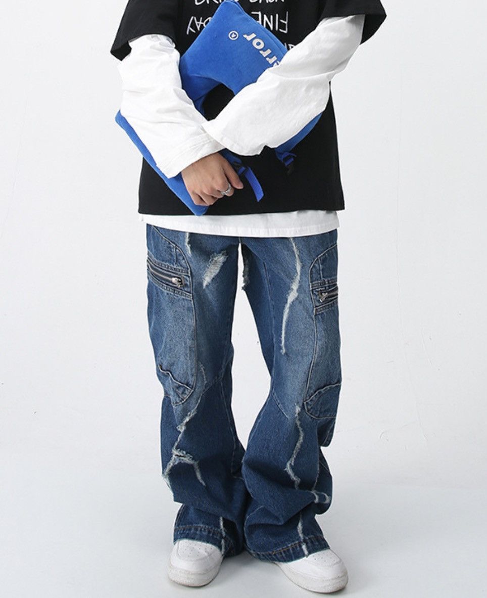 image of Distressed Denim Blue Color Oversized Streetwear Harajuku Denim Pants, Men's (Size 32)