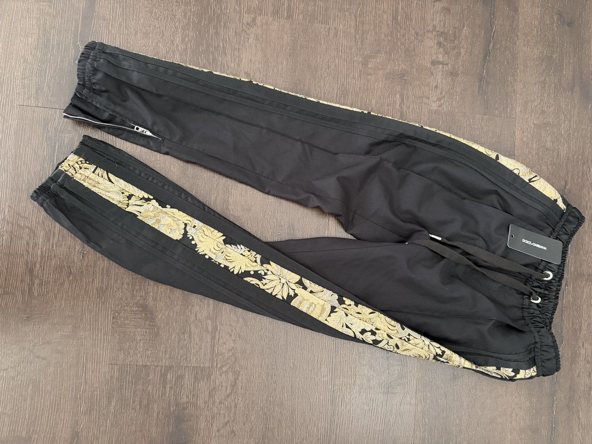 Dolce & Gabbana NEW Dolce & Gabbana Black Tuxedo Joggers Gold Floral Stripe Size US 30 / EU 46 - 2 Thumbnail