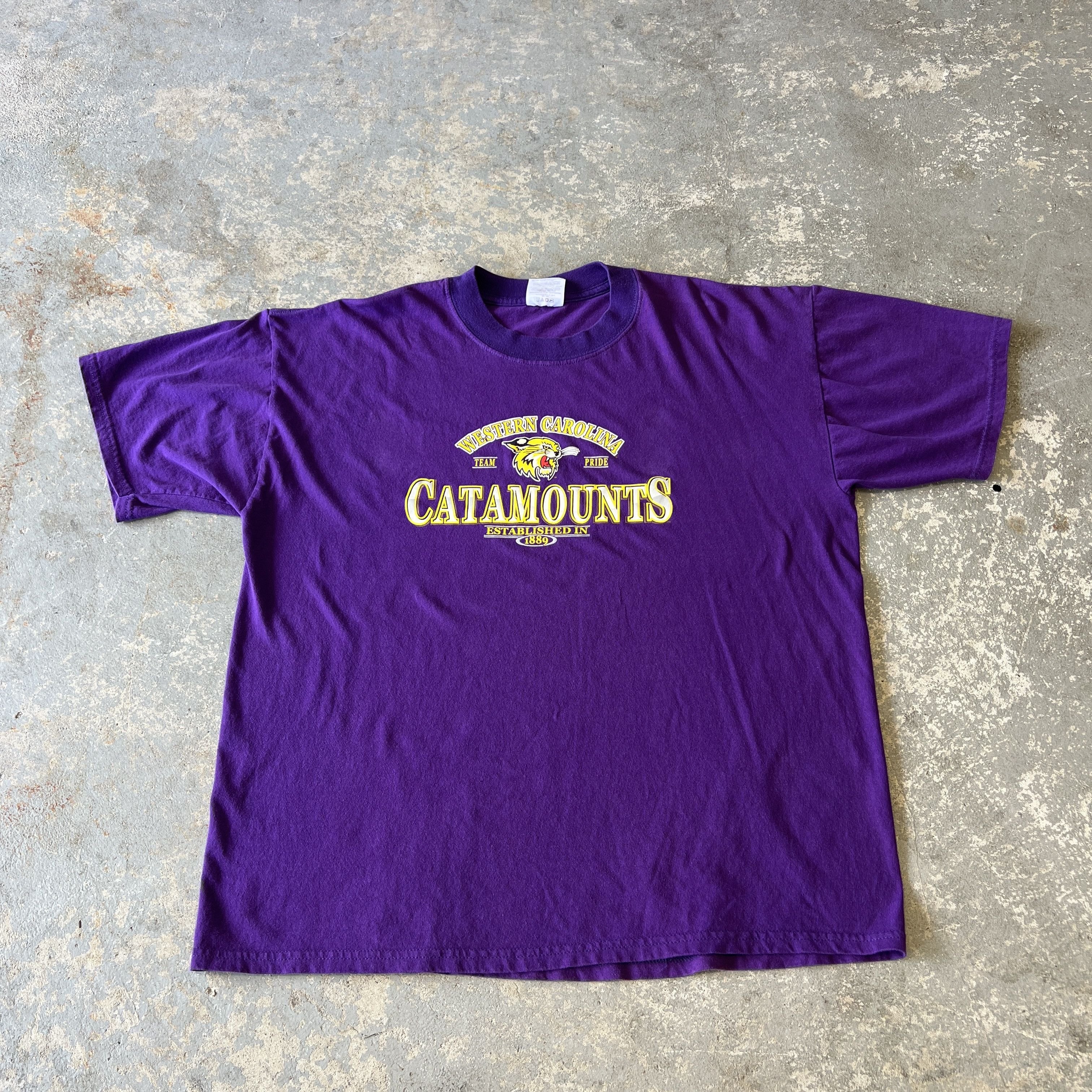 Other Vintage Western Carolina Catamounts NCAA T-Shirt XL Size US XL / EU 56 / 4 - 1 Thumbnail