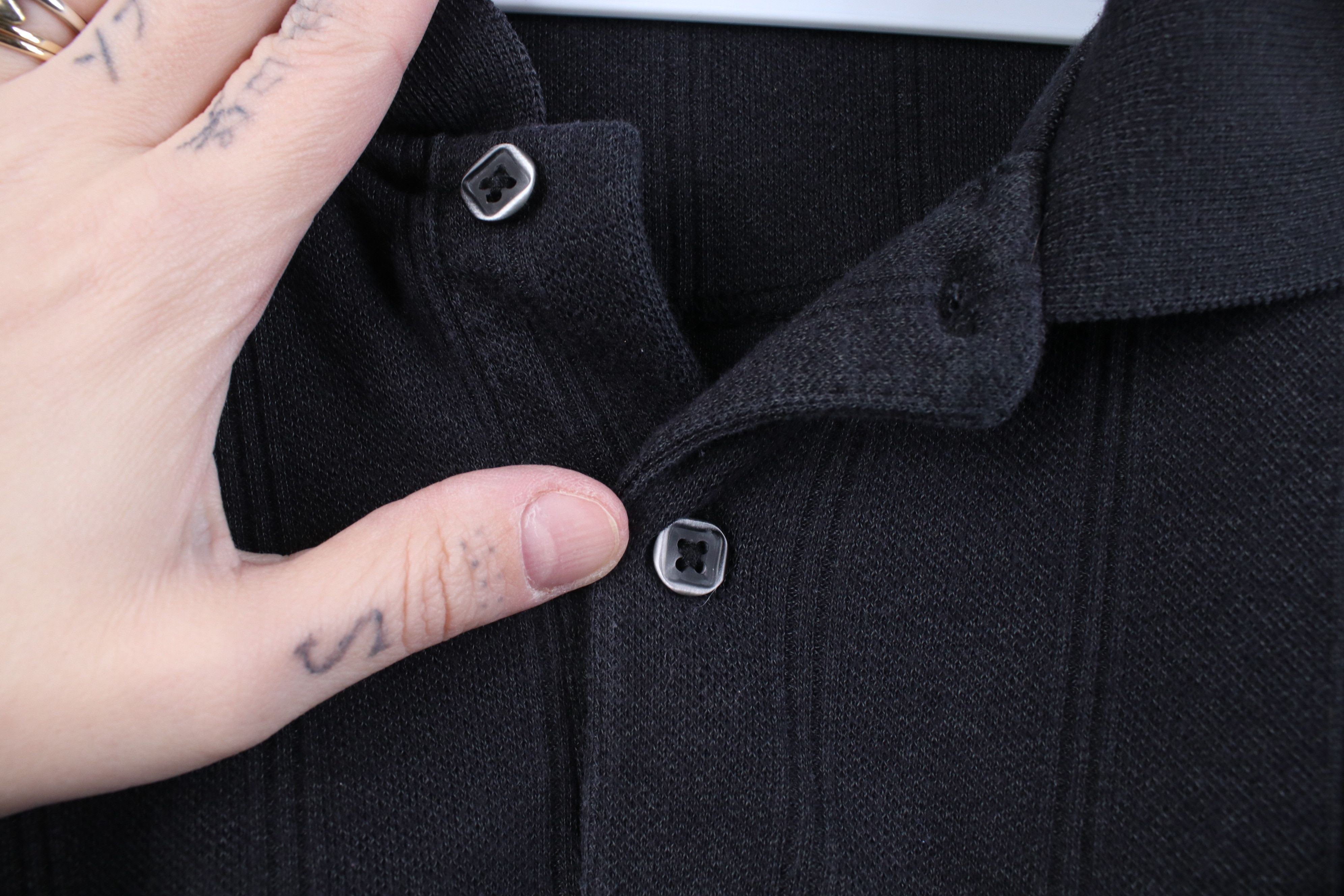 Vintage Vintage 90s Streetwear Knit Long Sleeve Polo Shirt Gray Size US L / EU 52-54 / 3 - 4 Thumbnail