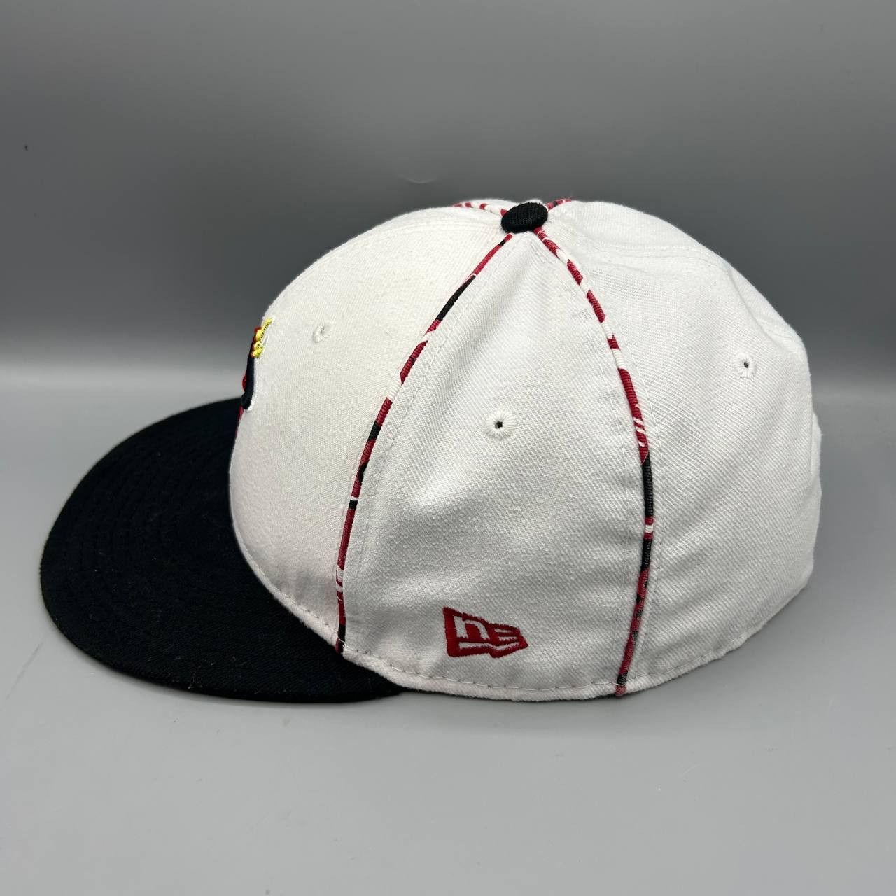New Era Miami Heat Hat Men 7 3/4 White NBA HWC 59Fifty Fitted Cap Size ONE SIZE - 3 Thumbnail