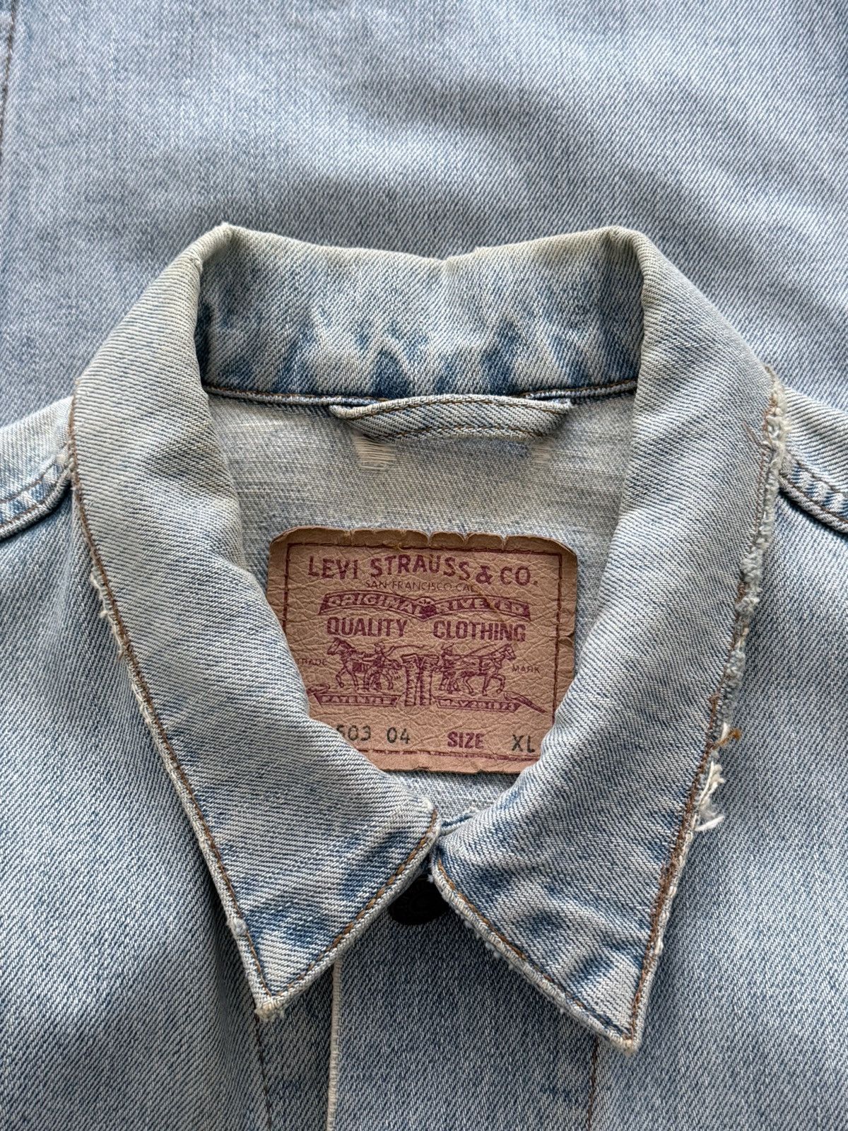 Levi's Vintage 90s Levi’s Faded Denim Jacket Size US XL / EU 56 / 4 - 6 Thumbnail