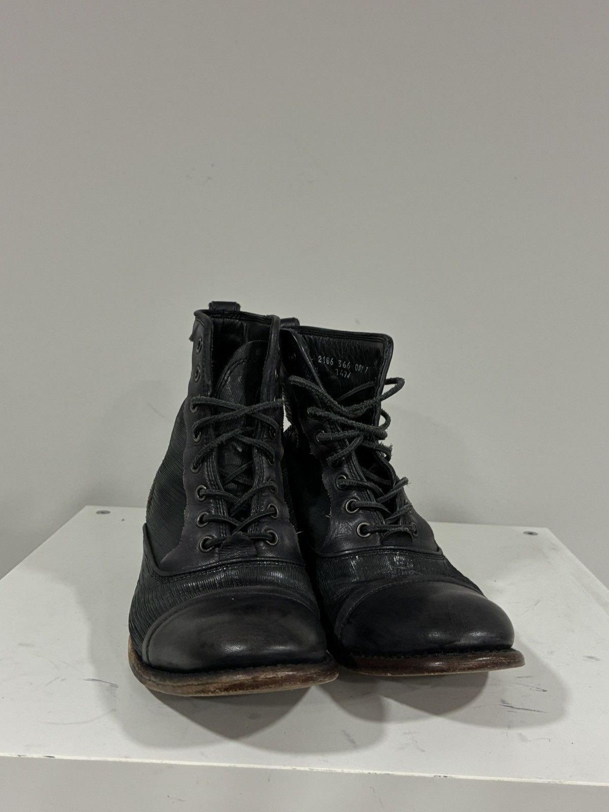 John Varvatos Freeman Raw Edge Scored Leather Boot EU 40 usa 7 Size US 7 / EU 40 - 4 Thumbnail