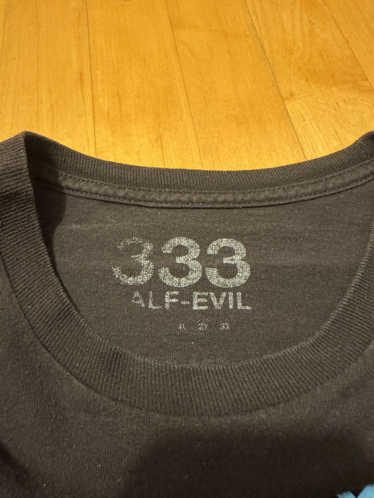 Half Evil Half Evil Graphic Tee Size US XXL / EU 58 / 5 - 3 Thumbnail