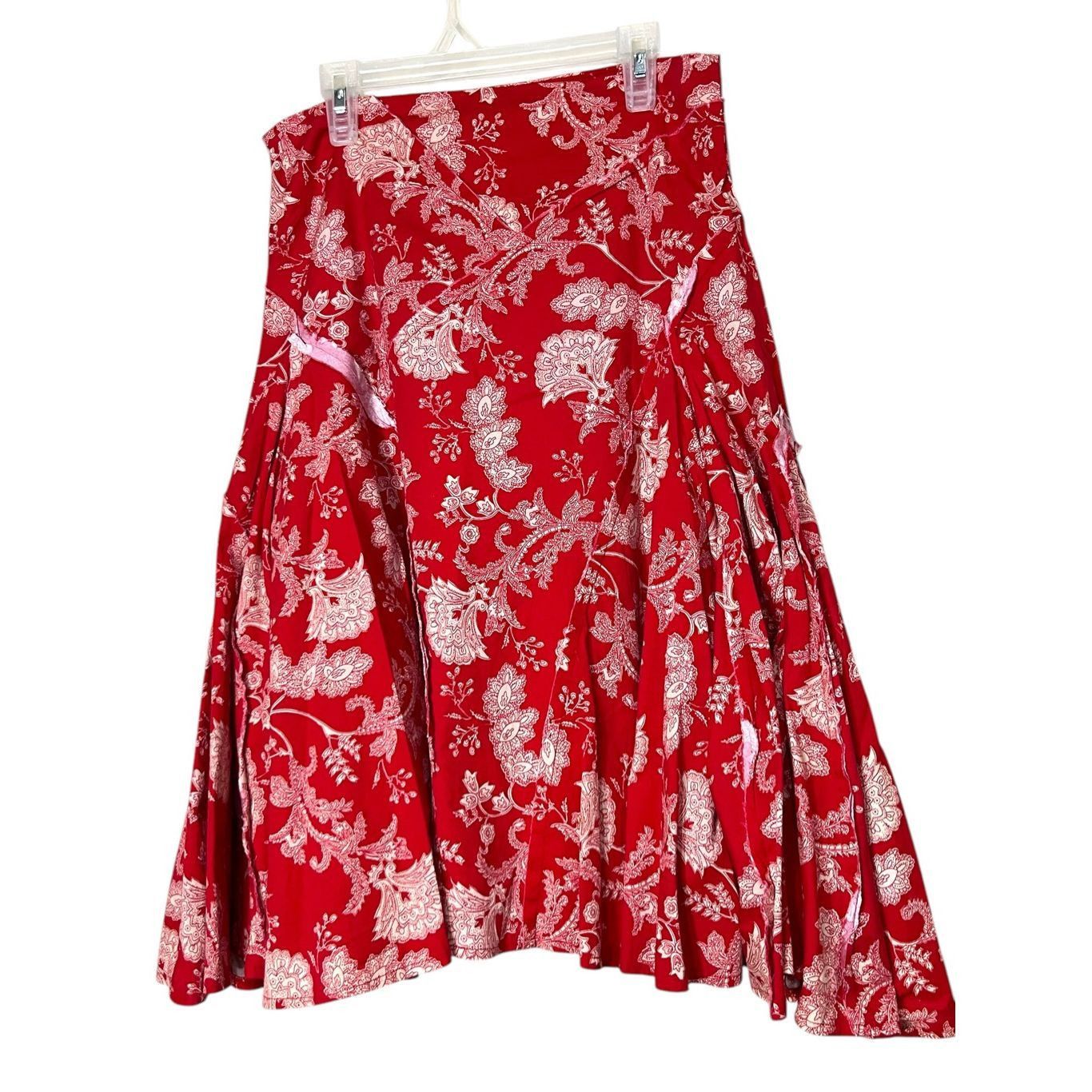 Forever 21 Forever 21 Y2K Red Floral Print Knee Length Skirt Size Small Size 29" - 7 Thumbnail