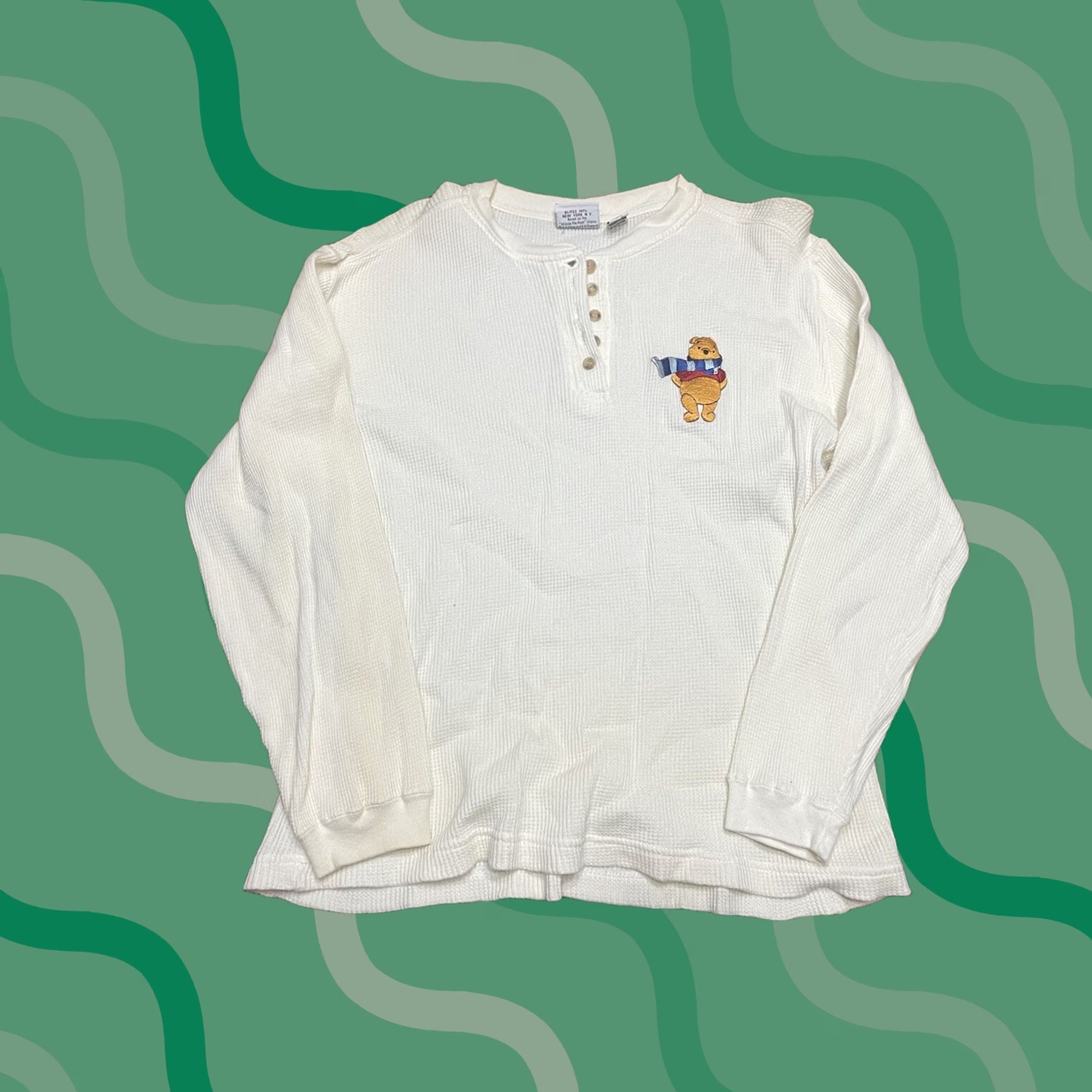 Disney VINTAGE Disney Womens L T Shirt Winnie the Pooh Henley Button Long Sleeve White Christmas Men/Women Shirt Size L / US 10 / IT 46 - 1 Thumbnail