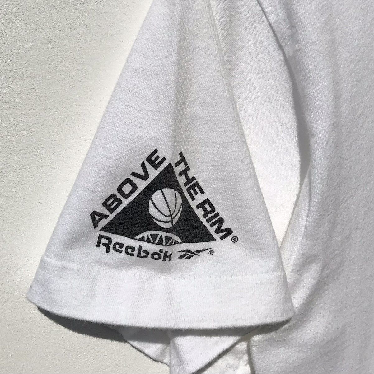 Reebok × Vintage Vintage 90s Reebok The Rim Shaker Nba Shirt Size US M / EU 48-50 / 2 - 14 Thumbnail