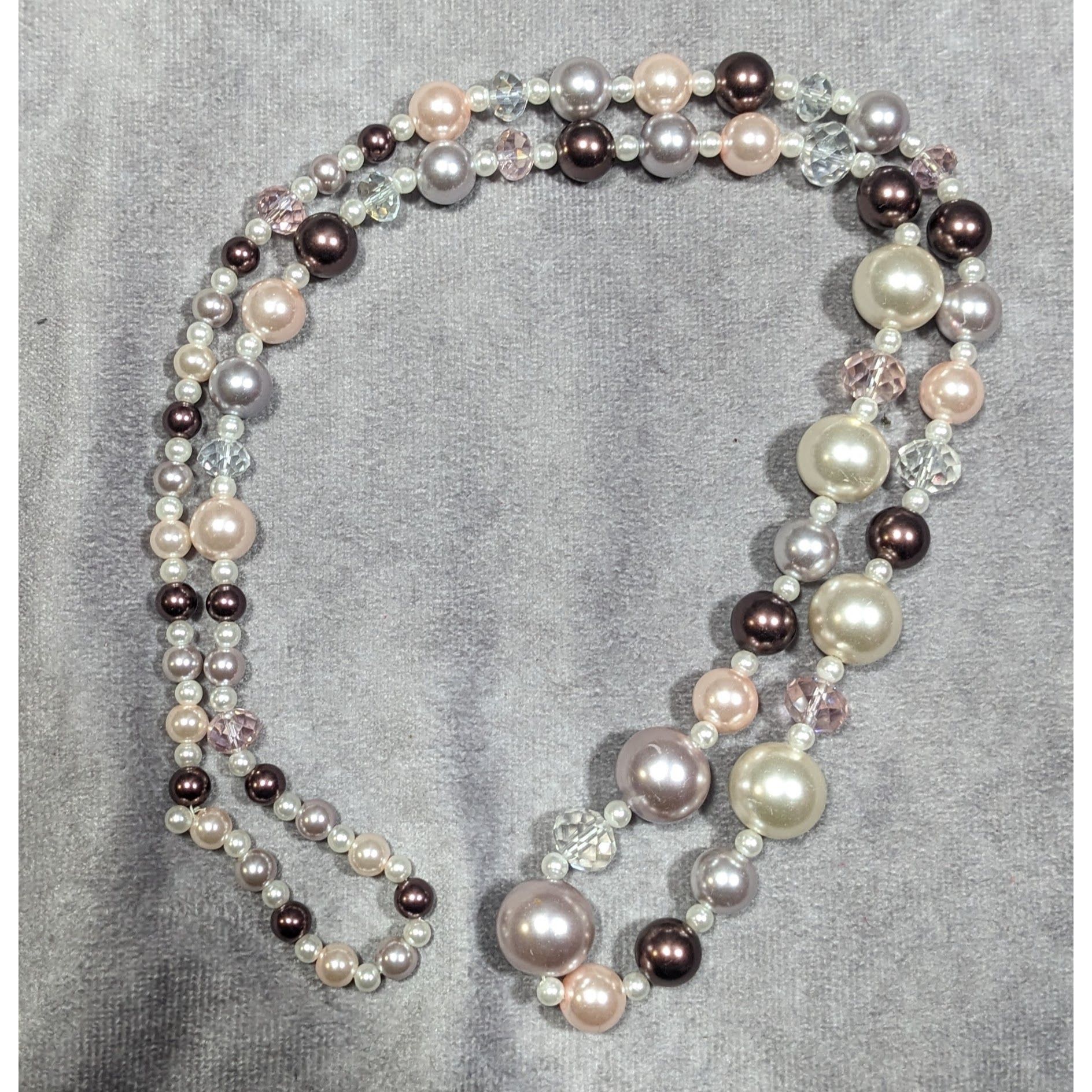 Other Handmade Elegant Coquette Faux Pearl And Glass Beaded Neckla Size ONE SIZE - 6 Thumbnail