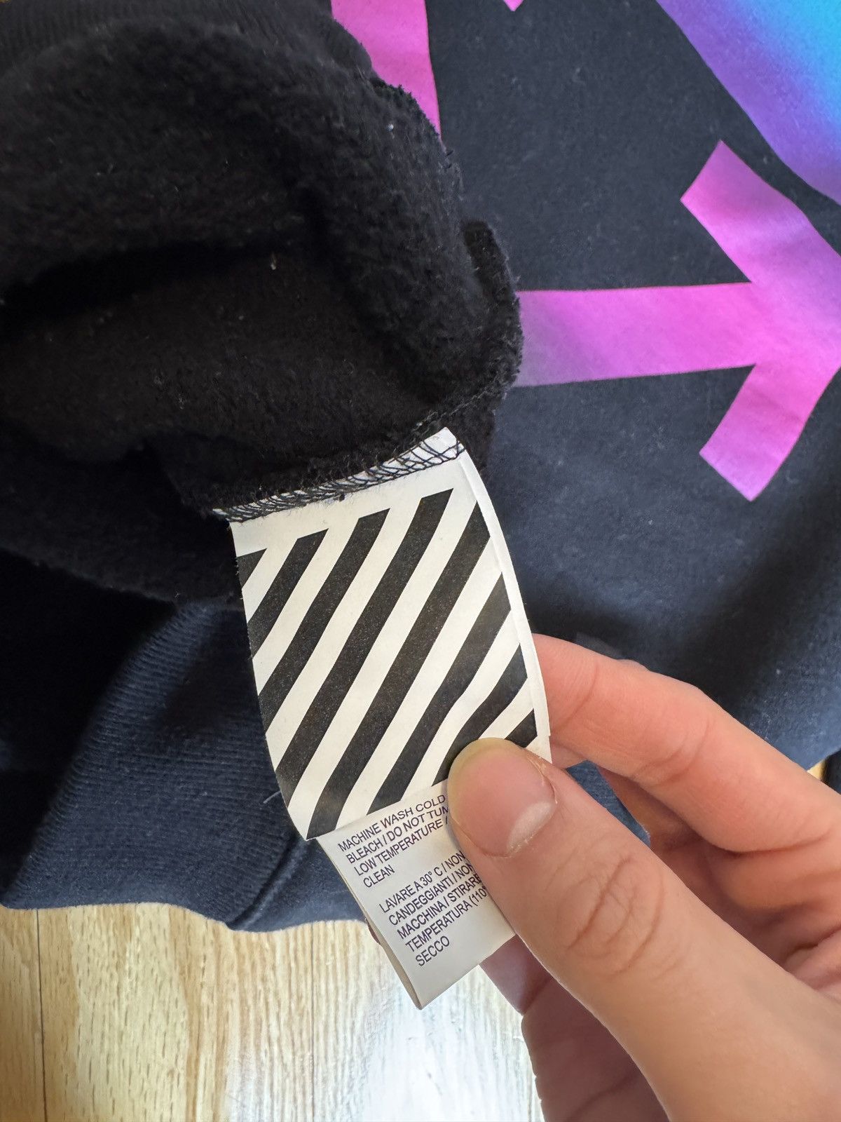 Off-White Off-White “Business Casual” Gradient Cross Print Crewneck Size US S / EU 44-46 / 1 - 8 Thumbnail