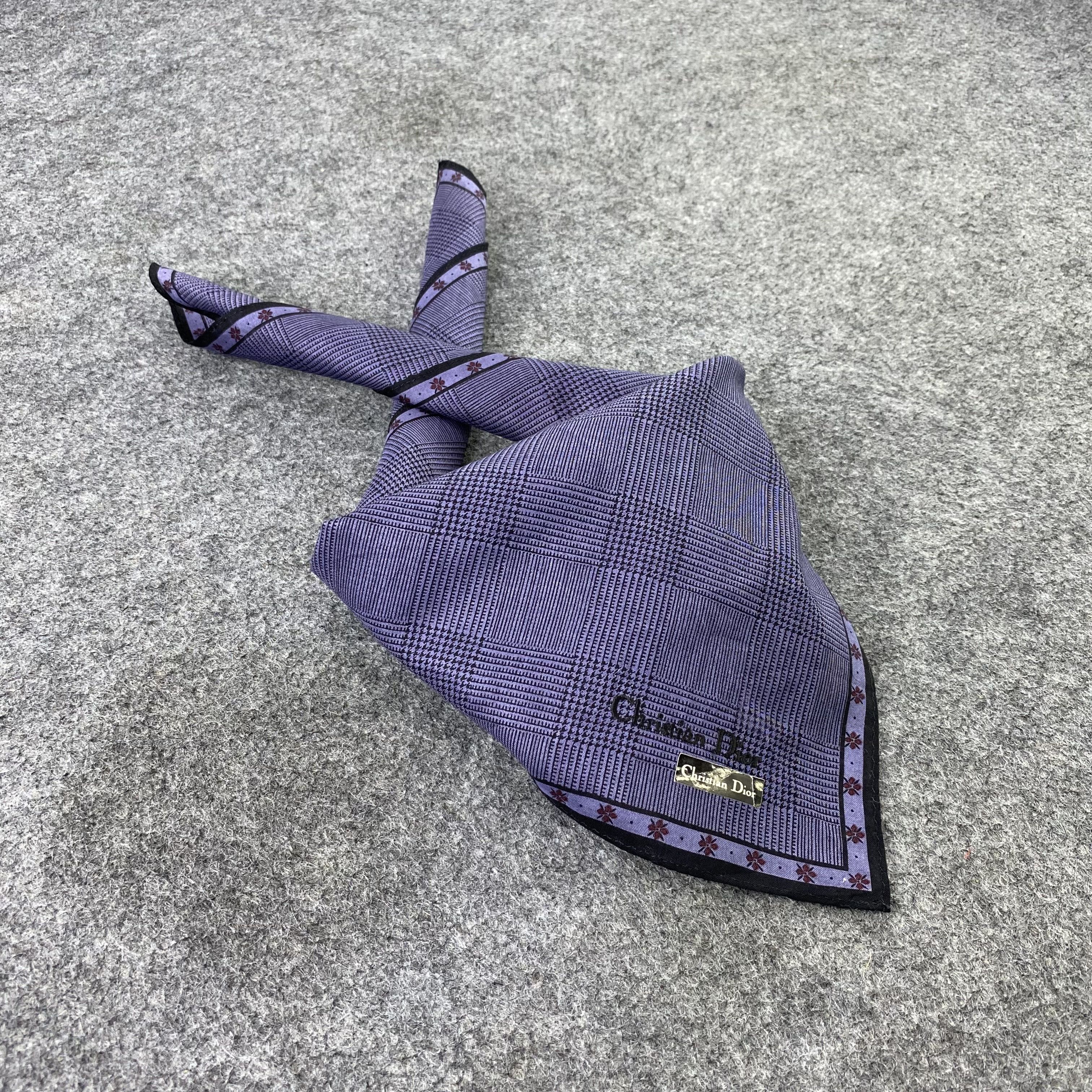 Designer Christian Dior Handkerchief / Bandana / Neckerchief-B1009 Size ONE SIZE - 1 Thumbnail