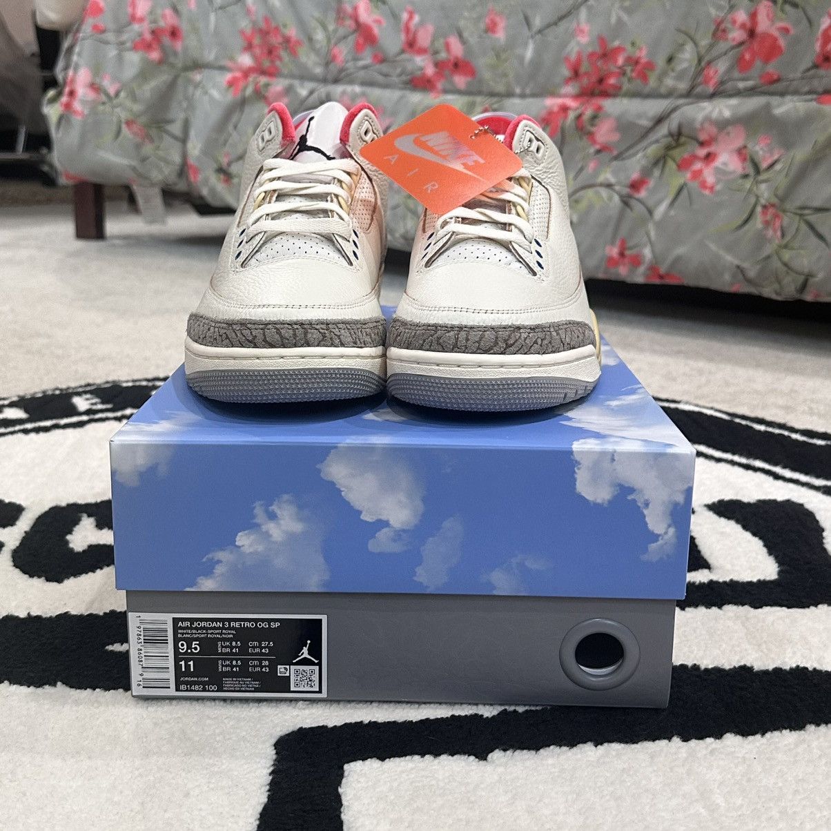 Jordan Brand Air Jordan 3 Retro Seoul 2.0 Size US 9.5 / EU 42-43 - 4 Thumbnail