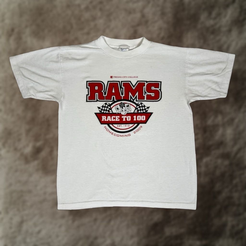 Vintage VINTAGE Fresno City College Rams T-Shirt Size M USA Made Single Stitch Y2K 90s Size US M / EU 48-50 / 2 - 1 Thumbnail
