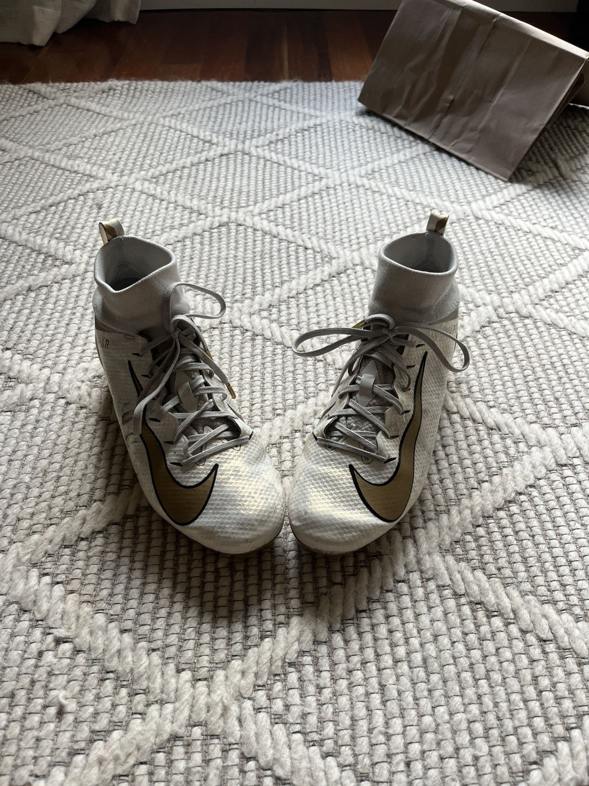 Nike Nike Vapor Untouchable 3 Elite Gold/White Size US 9 / EU 42 - 2 Thumbnail