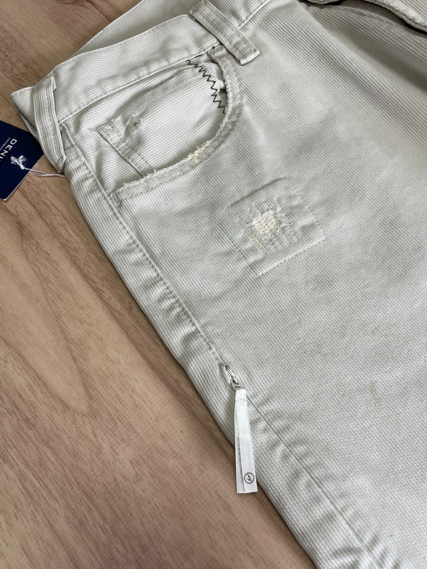 Vanquish Beige Distressed Denim Pants Size 32 Size US 32 / EU 48 - 5 Thumbnail