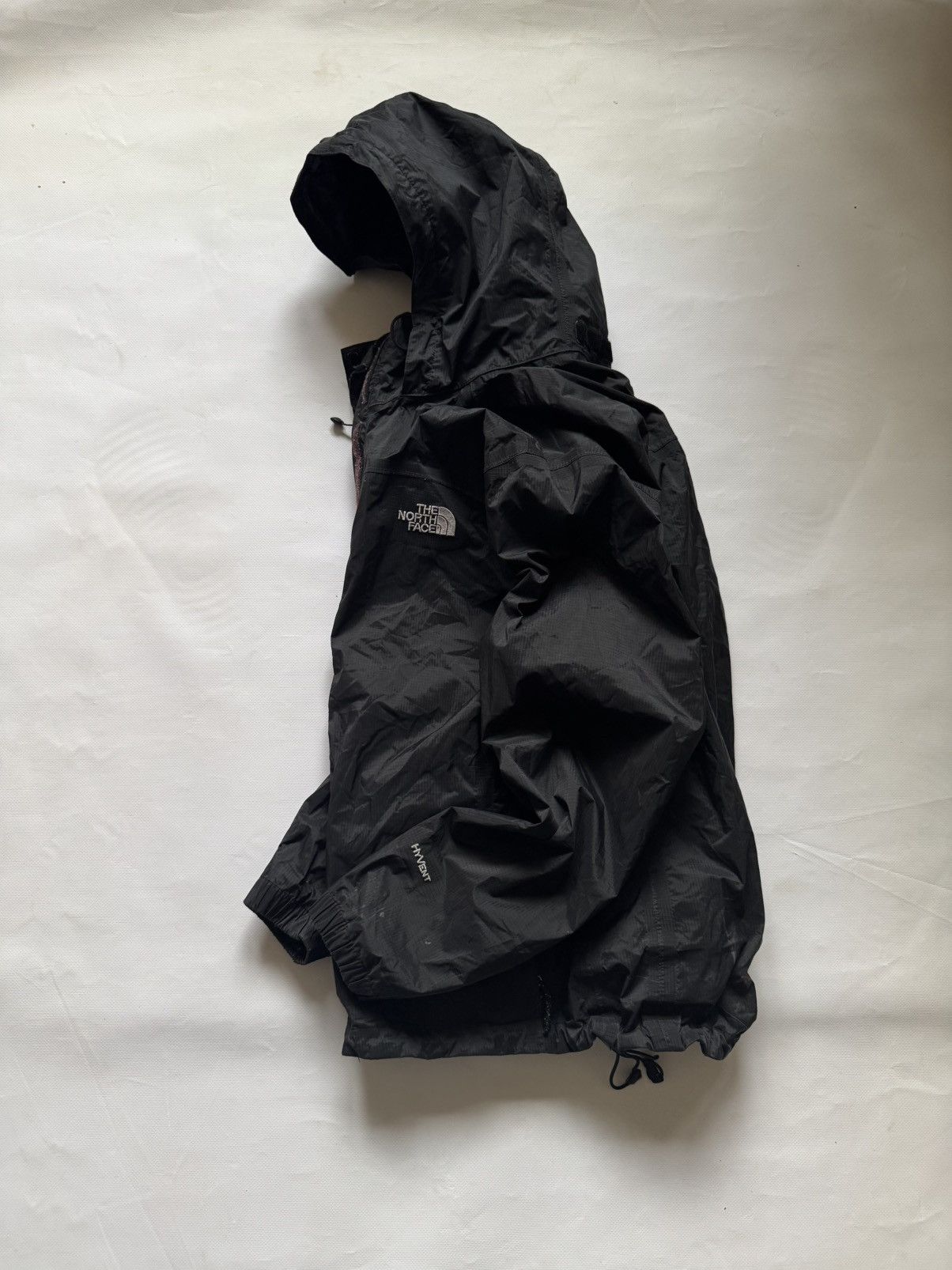 The North Face The North Face HyVent Waterproof Rain Jacket — Triple Black Size L / US 10 / IT 46 - 1 Thumbnail