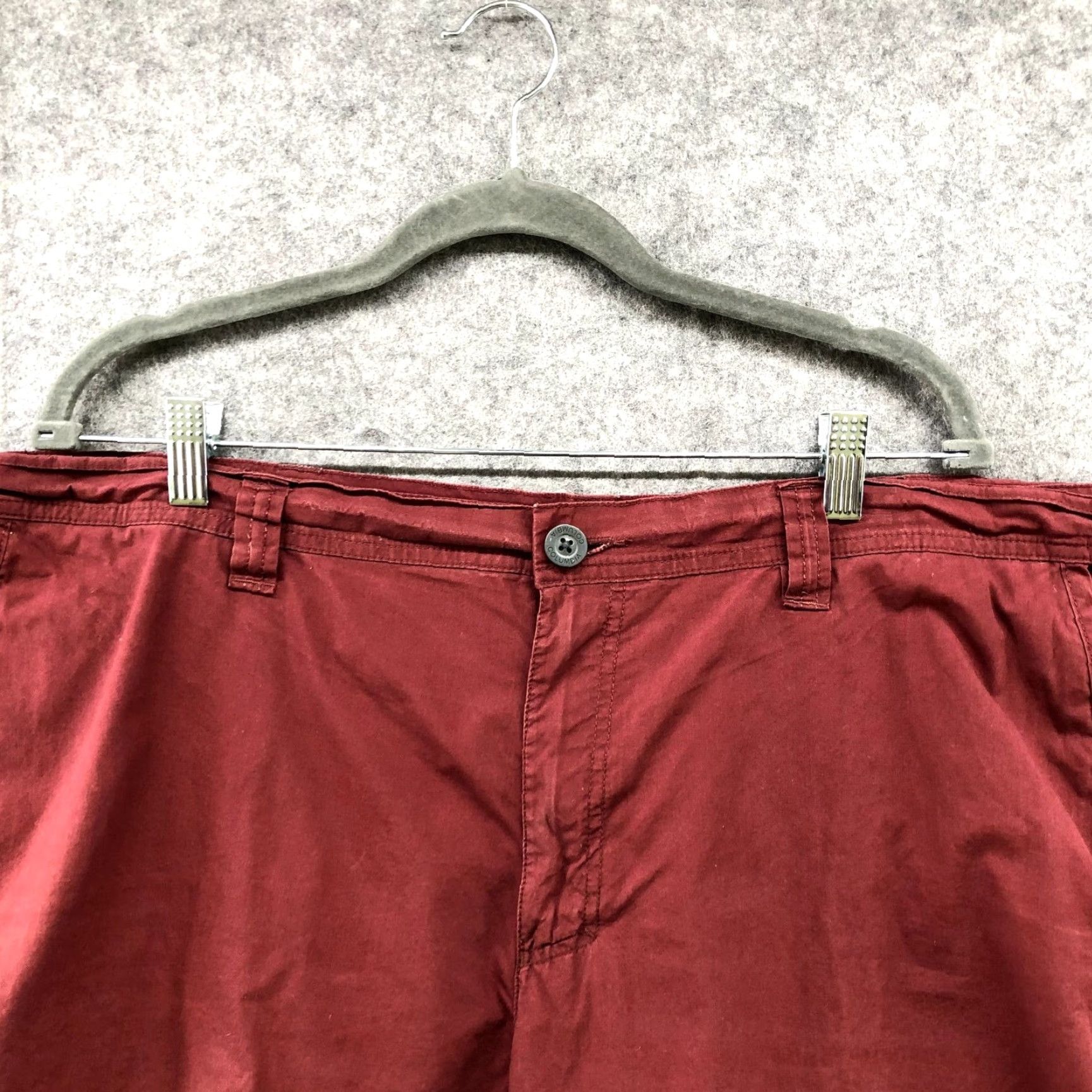 Vintage Vintage Columbia Men's Chino Shorts 42 Burgundy Cotton Flat Front Outdoor Casual Relaxed Fit Size US 42 / EU 58 - 3 Thumbnail