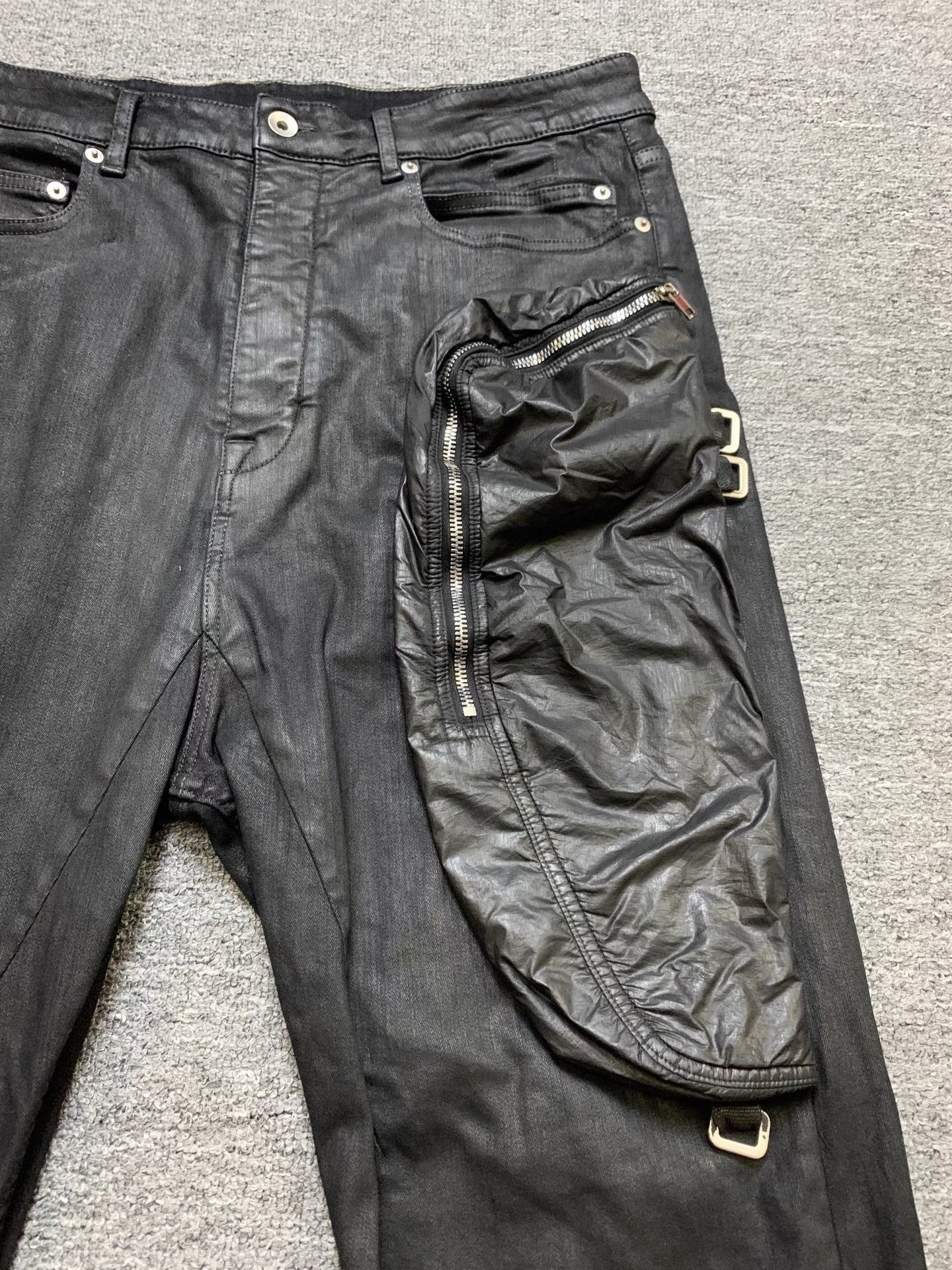 Rick Owens Rick Owens Waxed Big Pocket Jeans K34 Size US 34 / EU 50 - 2 Thumbnail