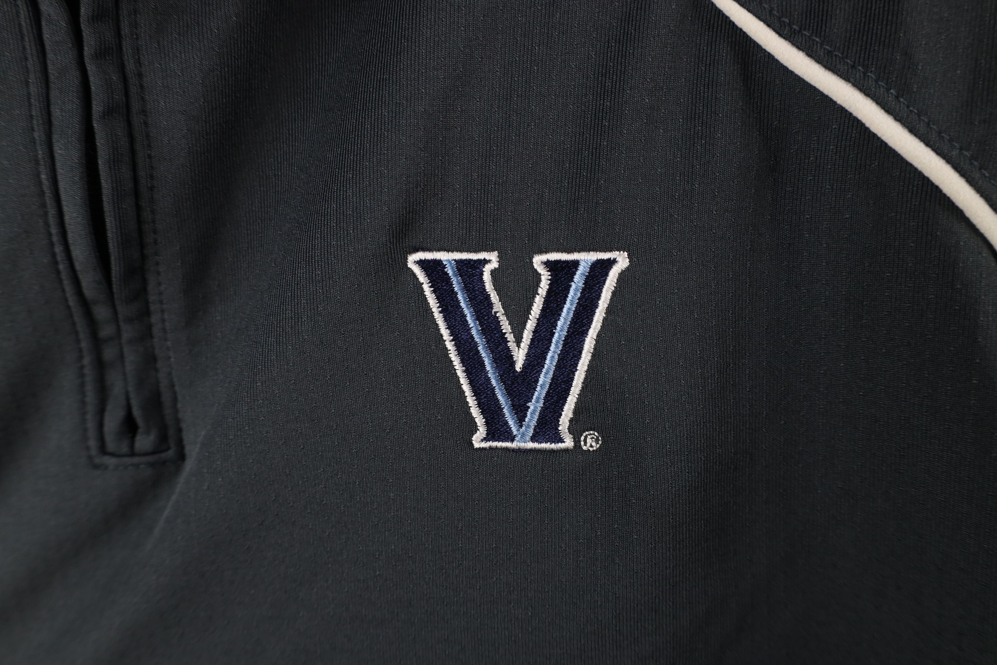 Nike × Vintage Nike Mini Swoosh Villanova University Half Zip Polo Shirt Size XL / US 12-14 / IT 48-50 - 4 Thumbnail